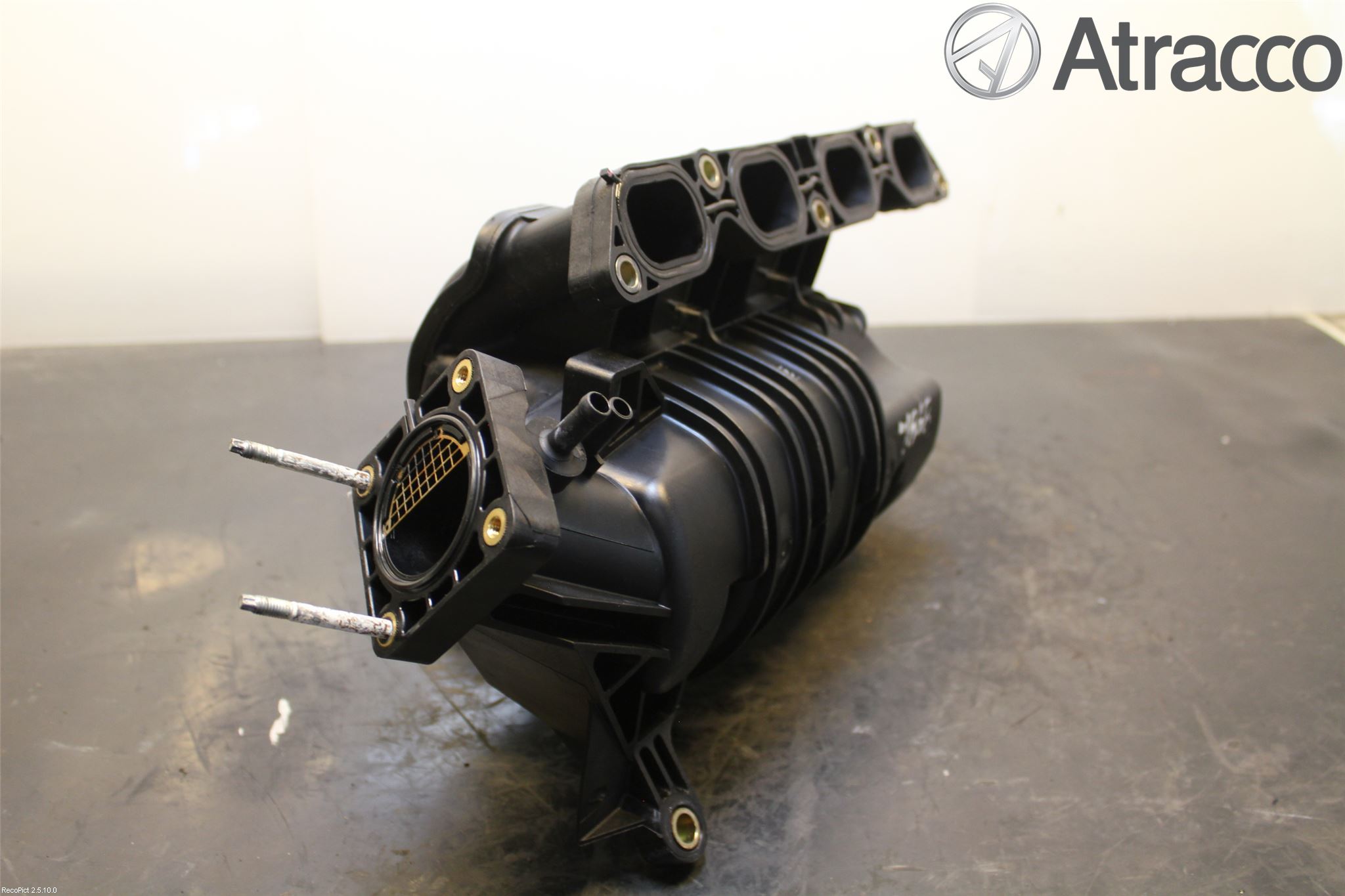 Toyota COROLLA 02-07 Innsugningsmanifold