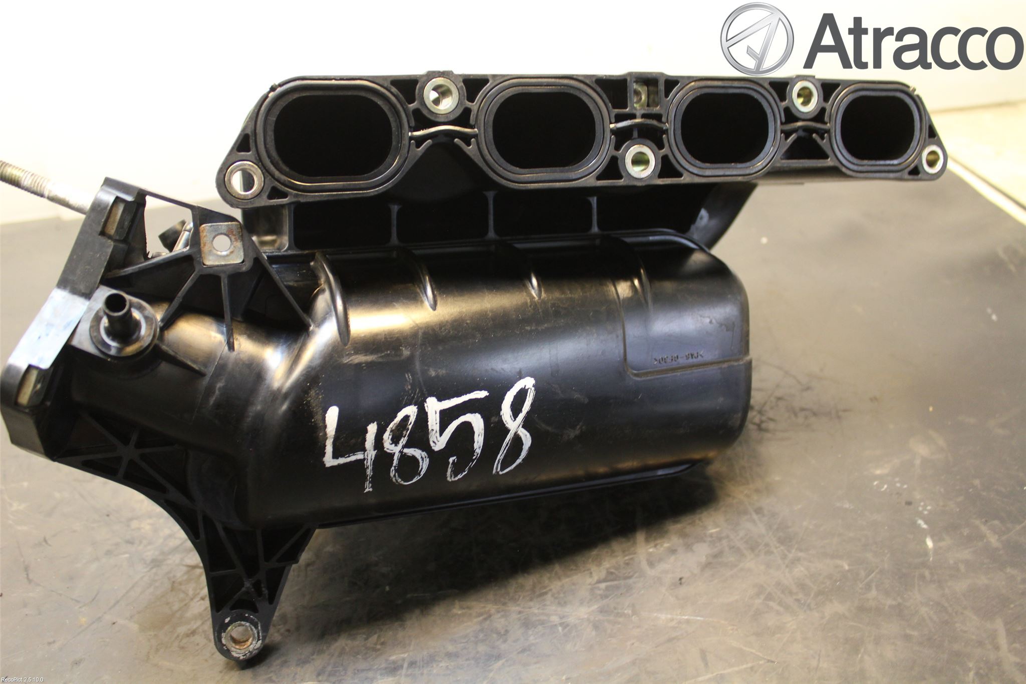 Toyota AVENSIS 98-02 Innsugningsmanifold