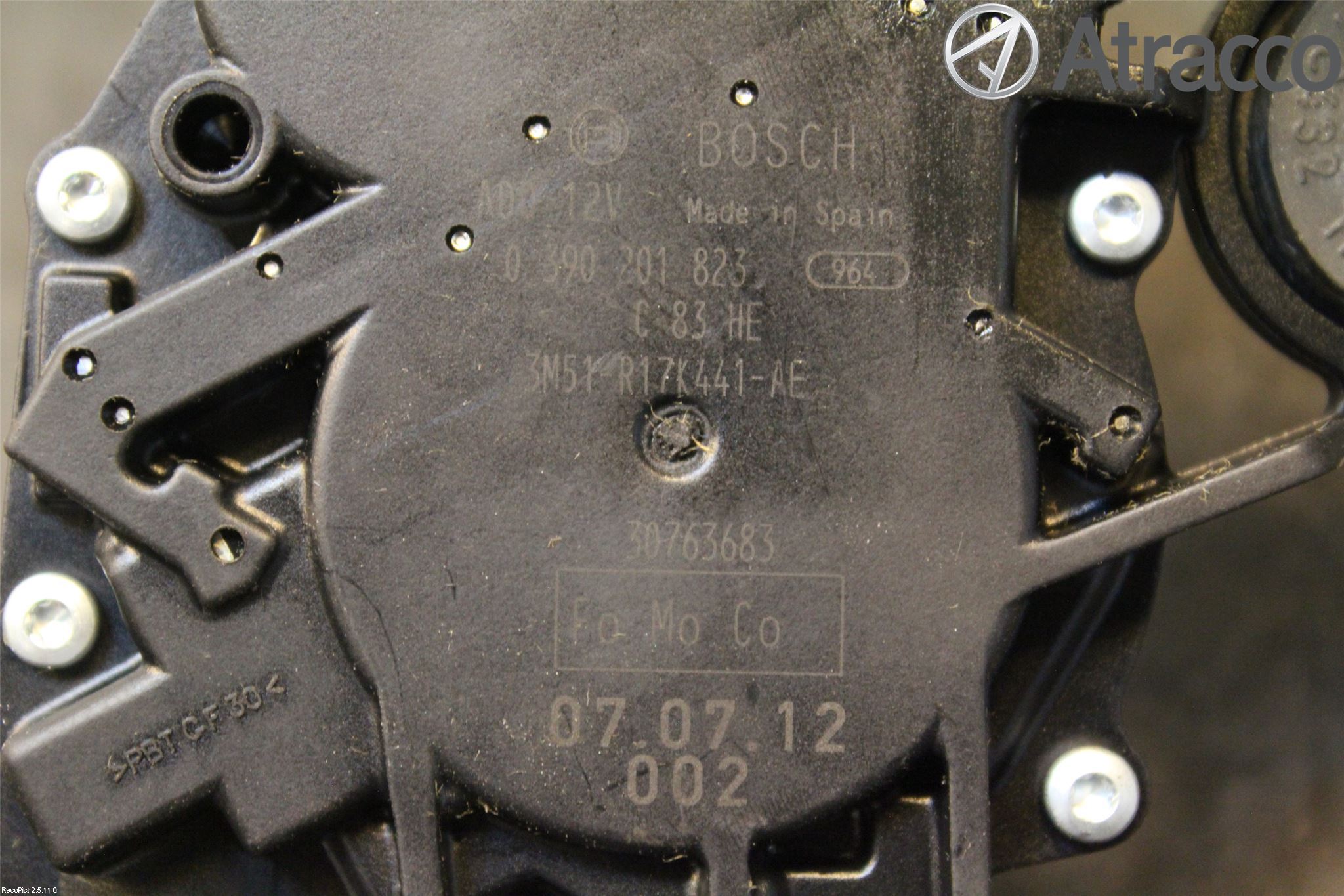 Ford FOCUS     04-07 Viskermotor Bakluke