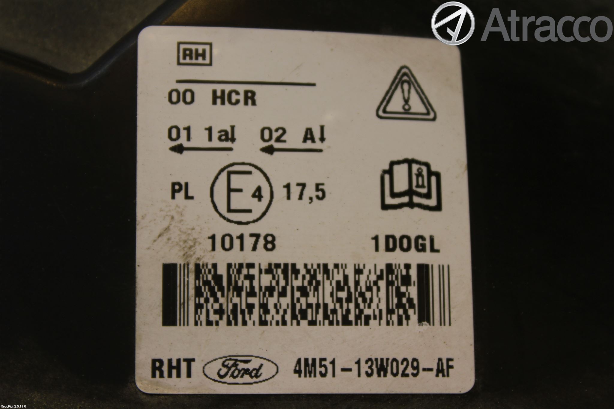 Ford FOCUS     04-07 Frontlykt Høyre