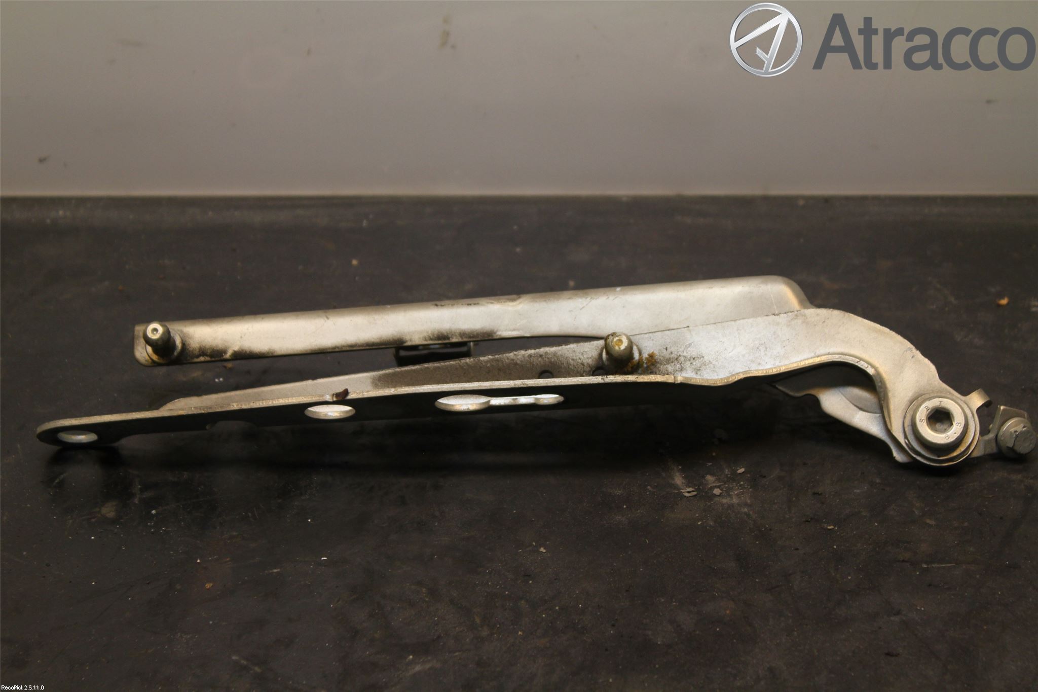 Volvo S60 05-10 Panser Hengsel - Hengsler