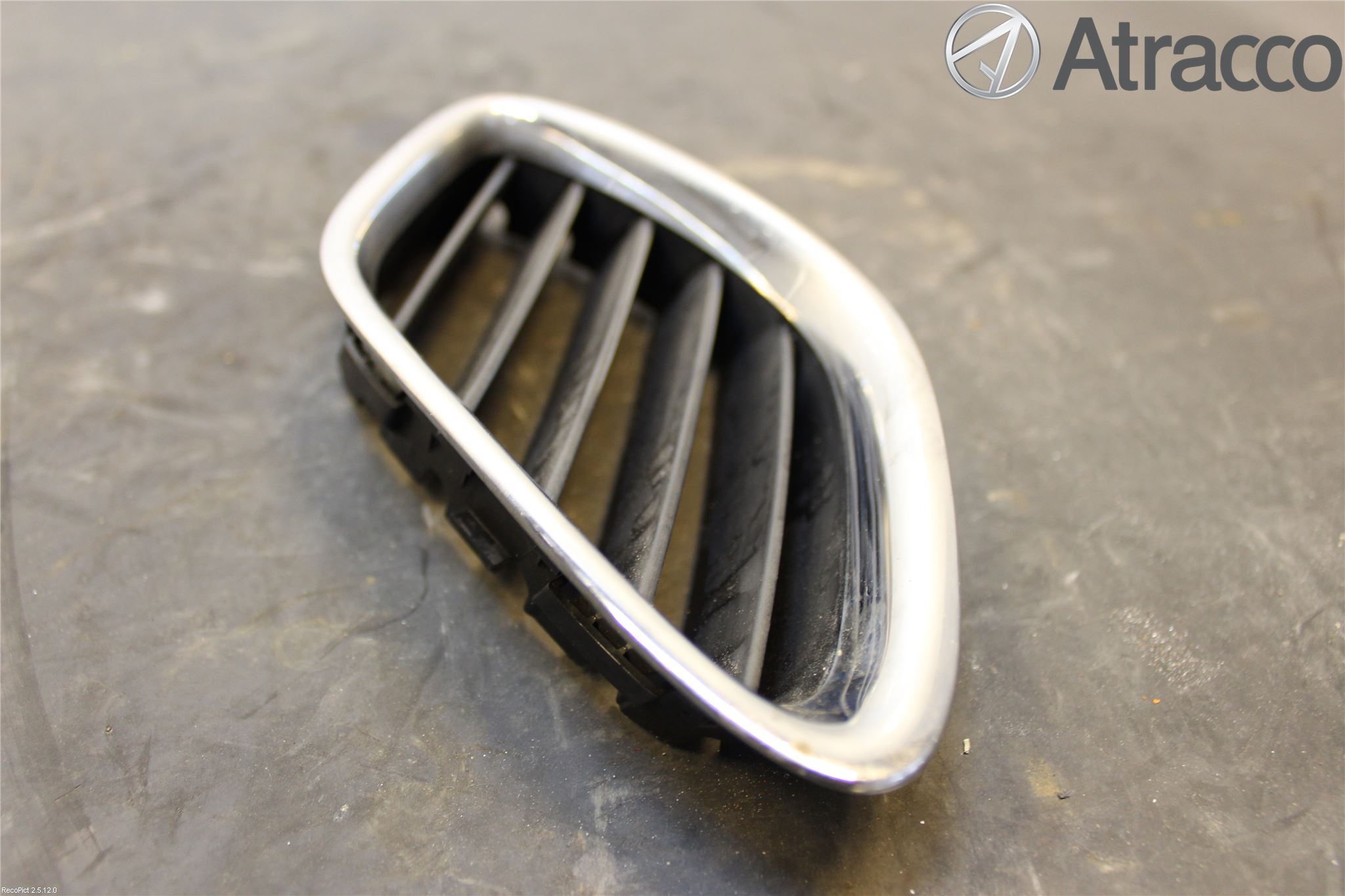 Saab 9-3 VER 2 Grilldel Venstre