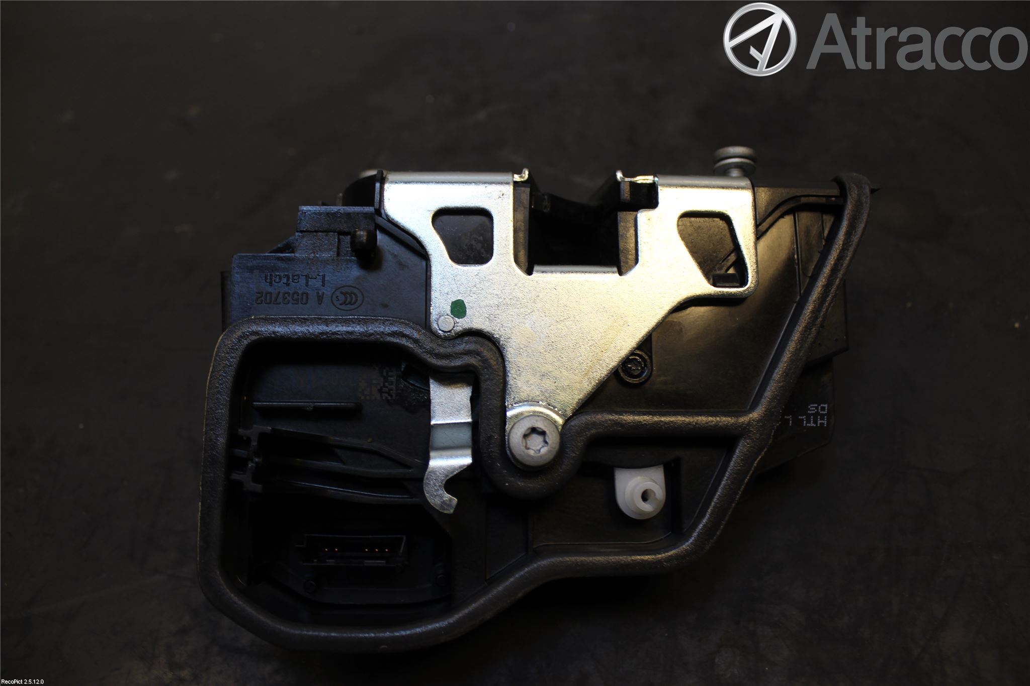 BMW 5 F10/F11/F18 09-17 Dørlås - Låsekasse