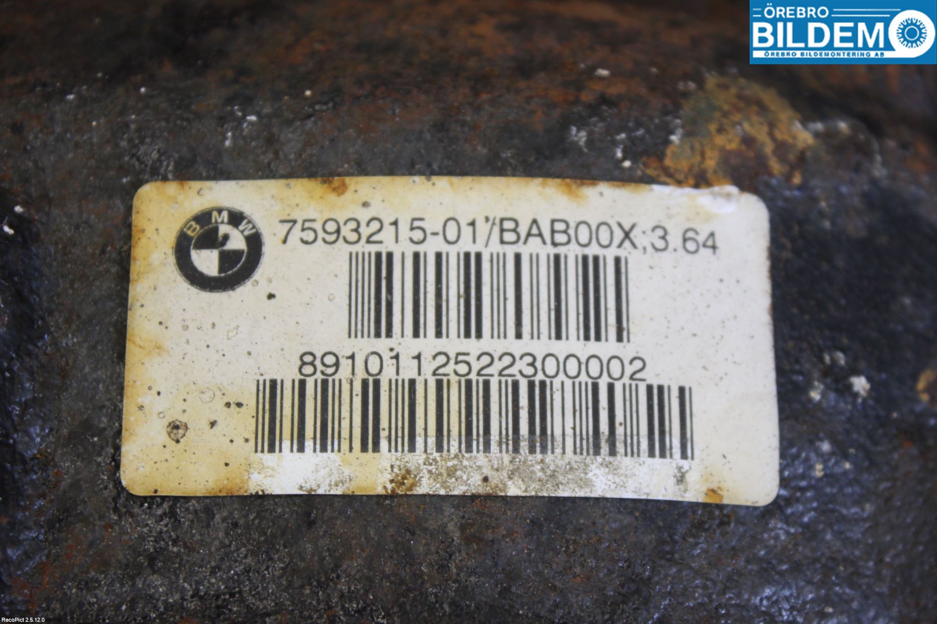 BMW X1 E84 10-15 Bakaksel Kardang Bak -Diff