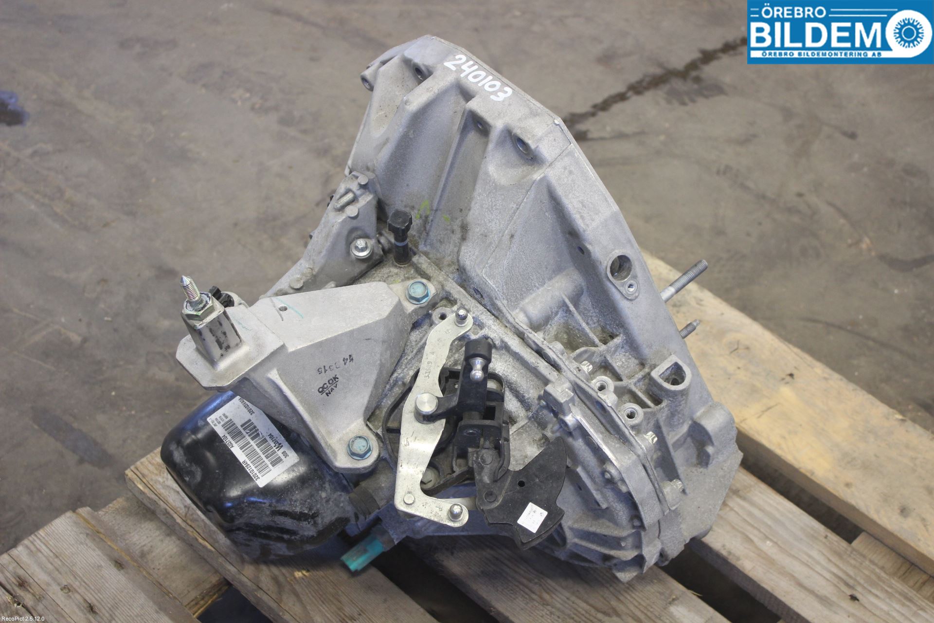 Nissan NOTE E12 14-20 Gearkasse 5 Trinn