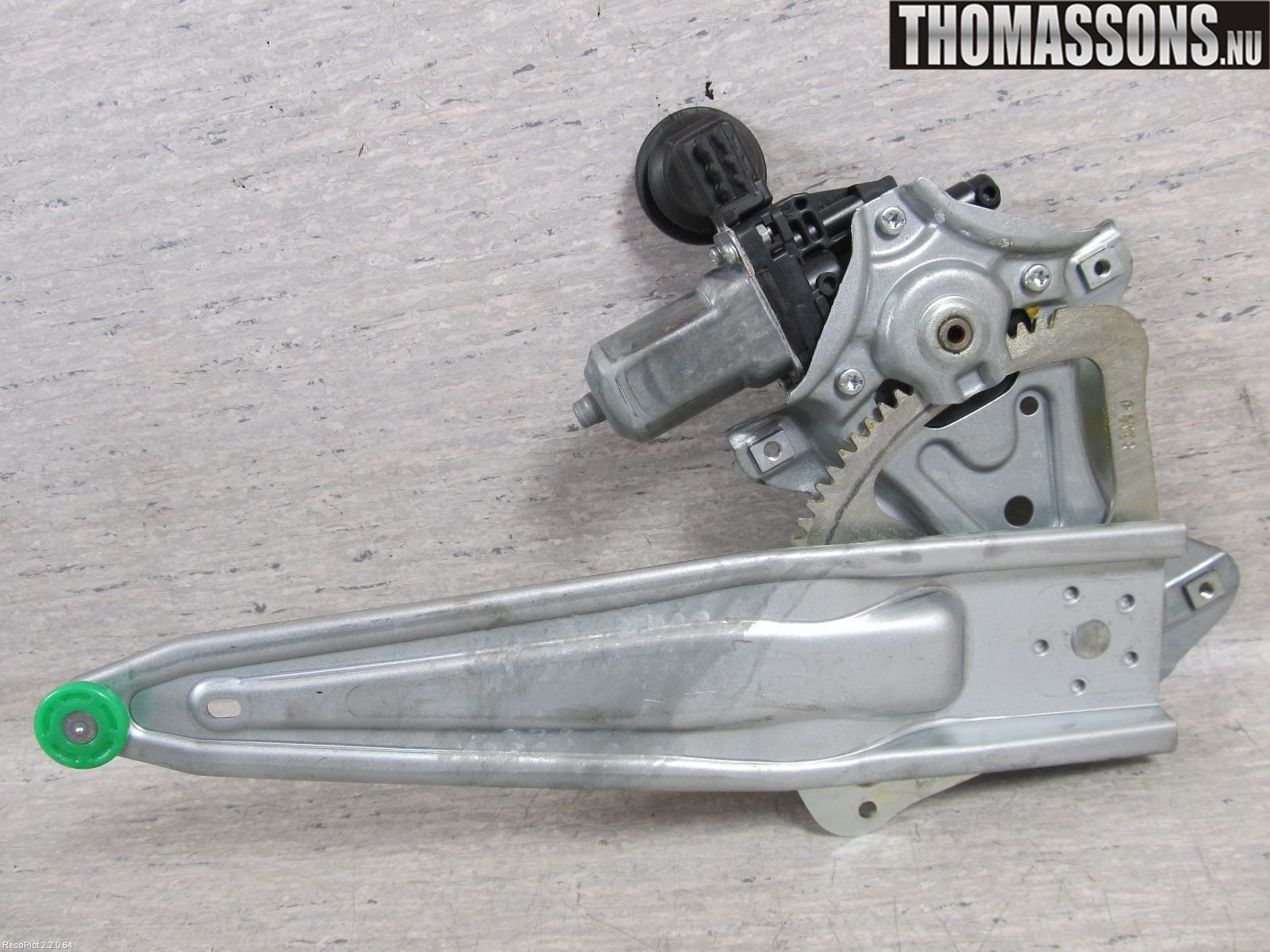 Toyota AURIS 07-09 Vindusheis El Komp