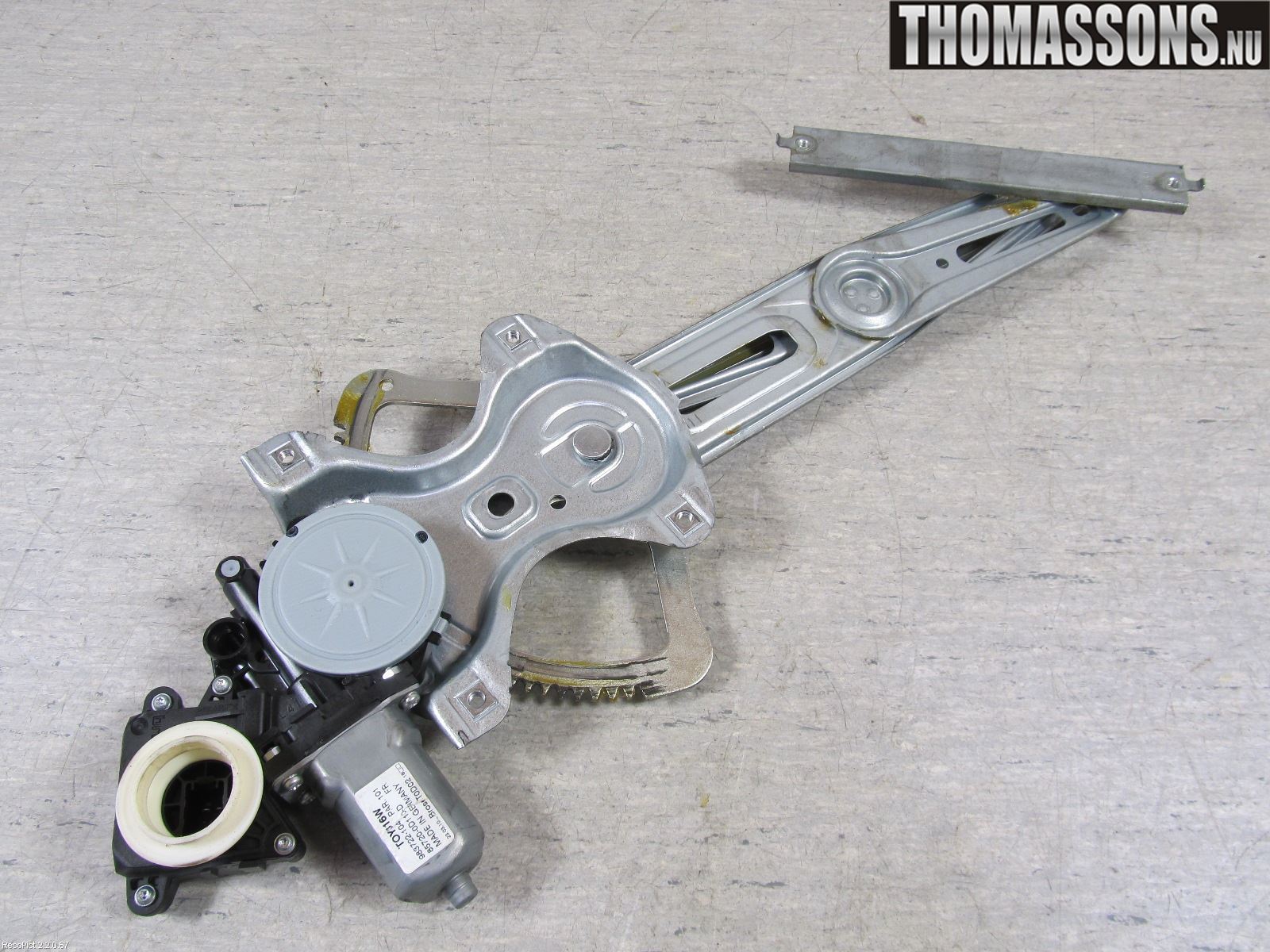 Toyota YARIS XP90 06-11 Vindusheis El Komp