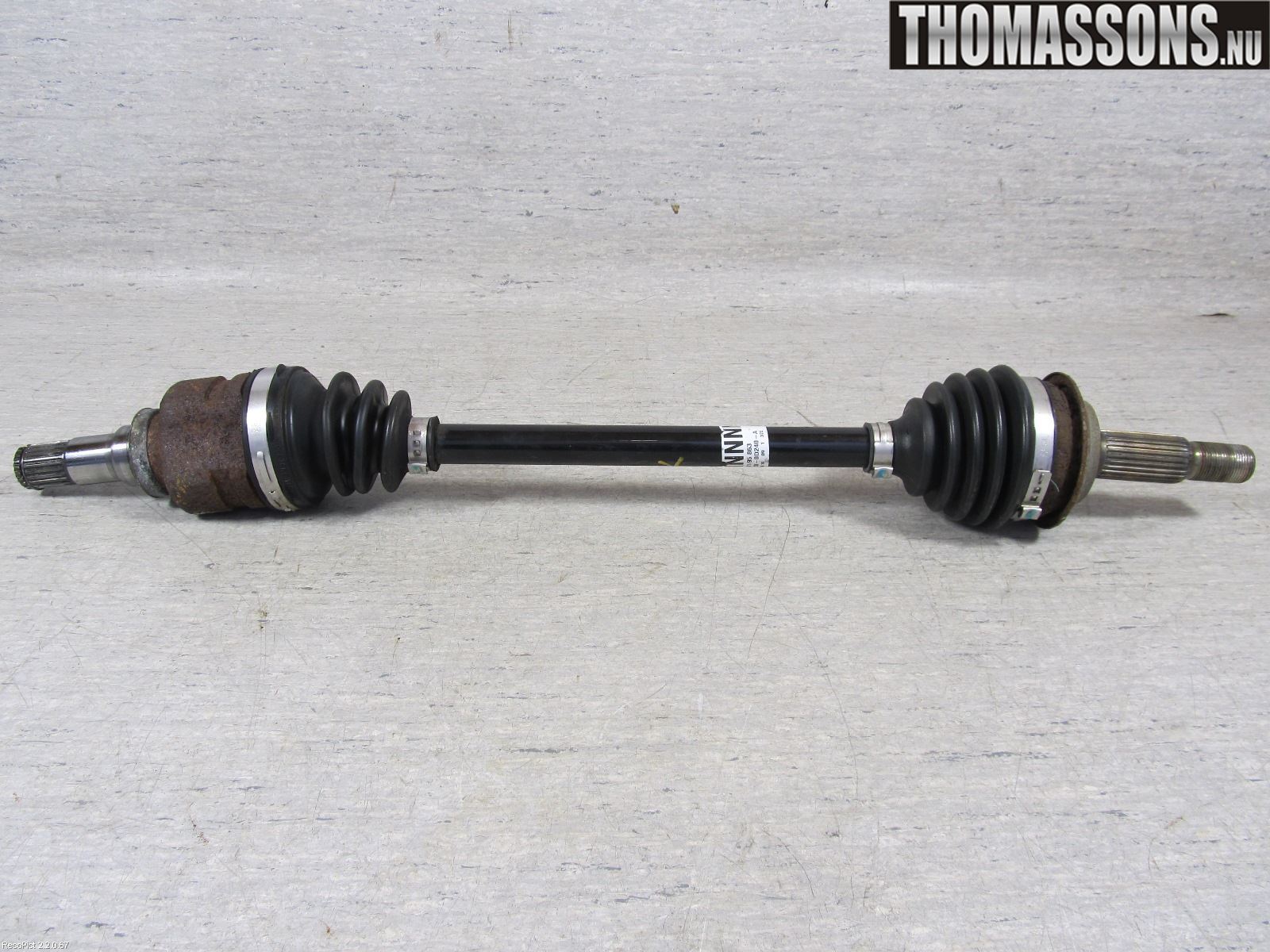 Toyota YARIS XP90 06-11 Drivaksel Foran Kompl Venstre
