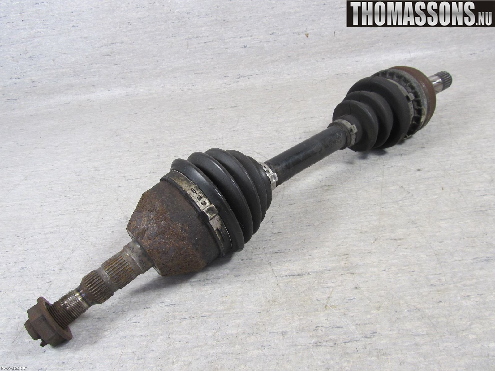 Opel ASTRA H 04-12 Drivaksel Foran Kompl Venstre