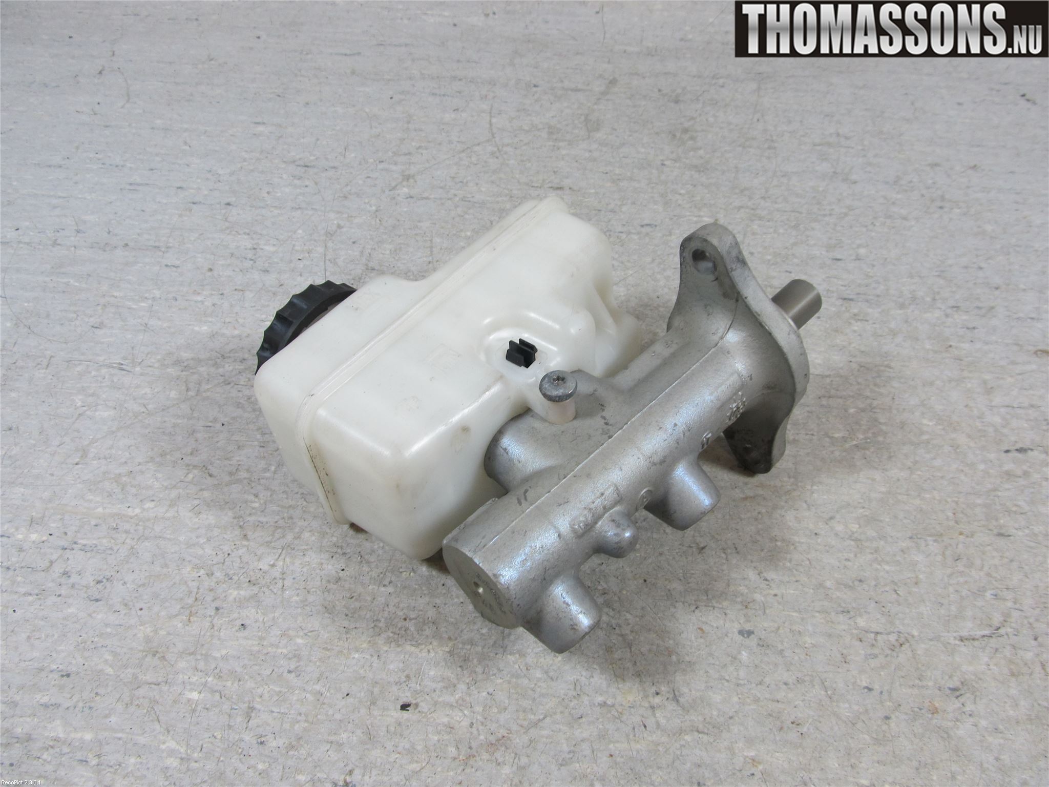 Nissan NAVARA 05-16 Brems Hovedsylinder