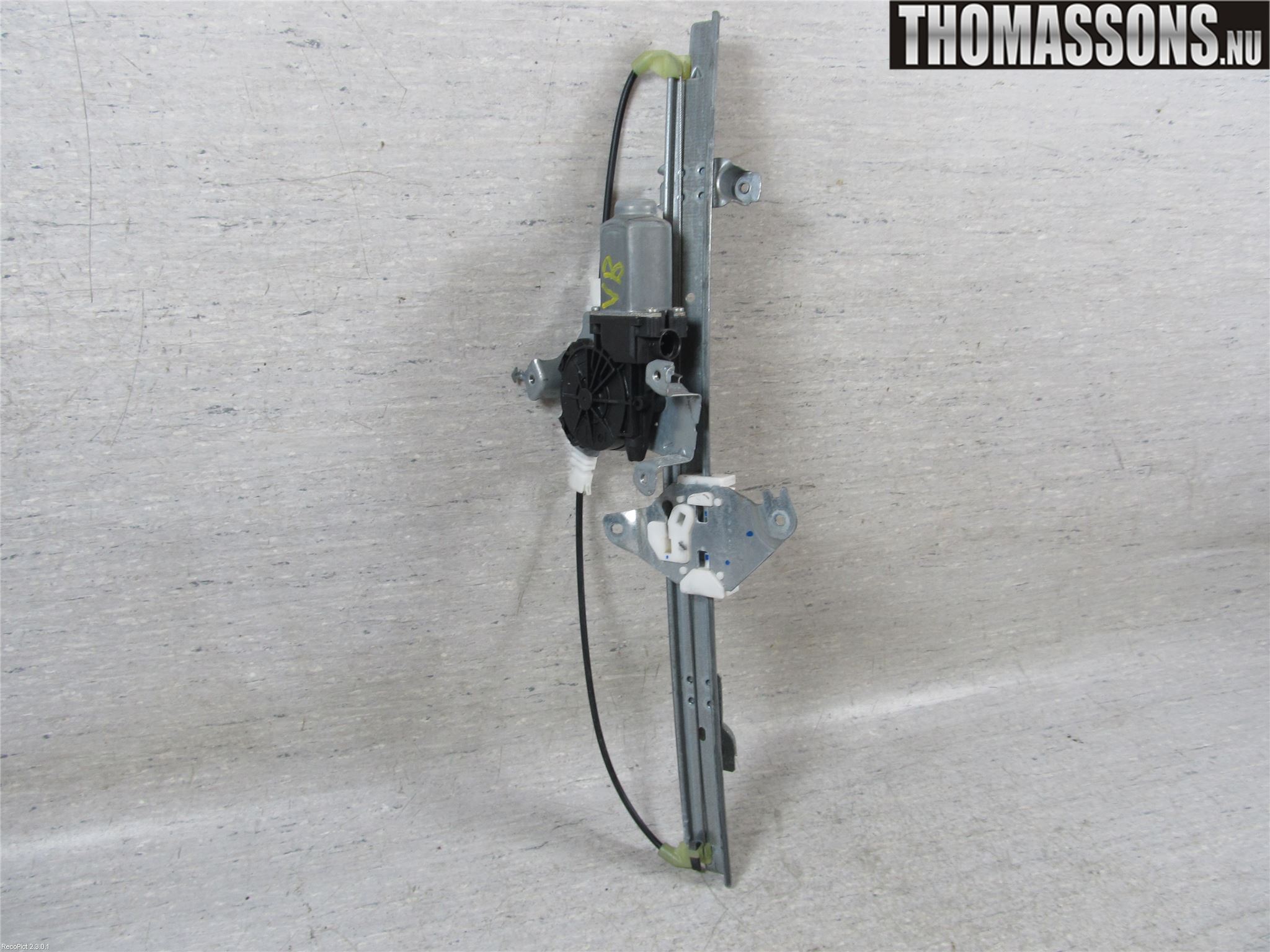 Nissan NAVARA 05-16 Vindusheis El Komp