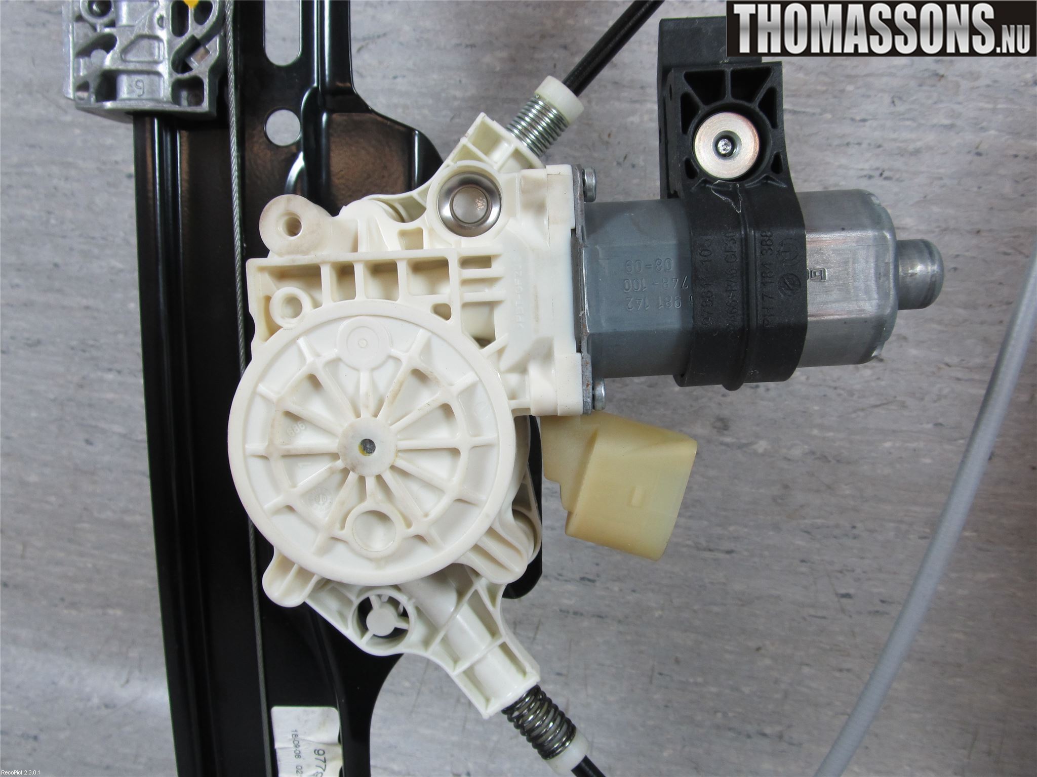 BMW 5 E60/61 Sed/Tou 02-10 Vindusheis El Komp
