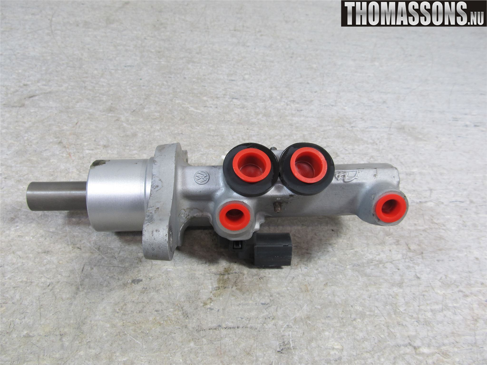 Volkswagen VW CADDY      04-10 Brems Hovedsylinder