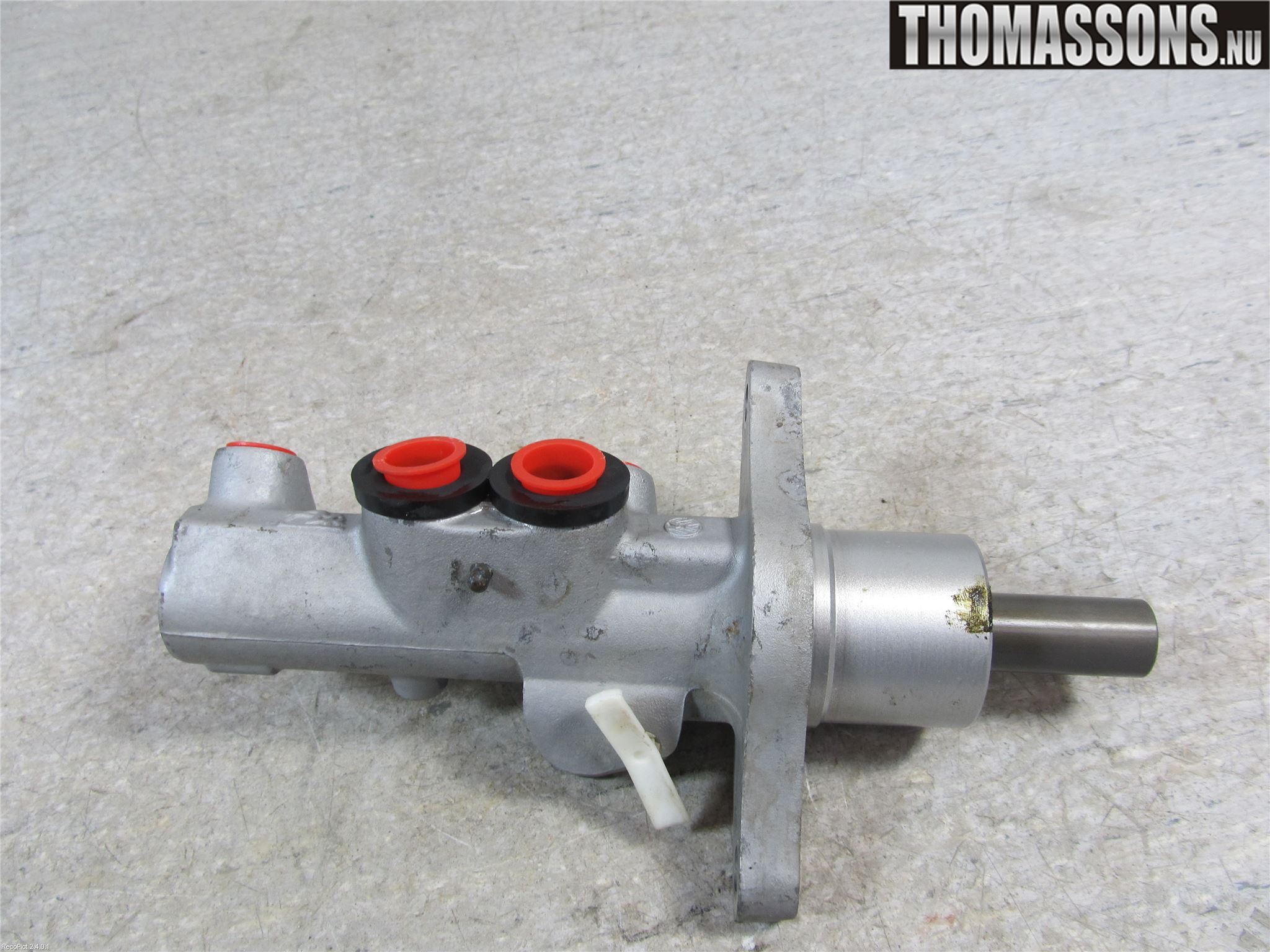 Volkswagen VW CADDY      04-10 Brems Hovedsylinder