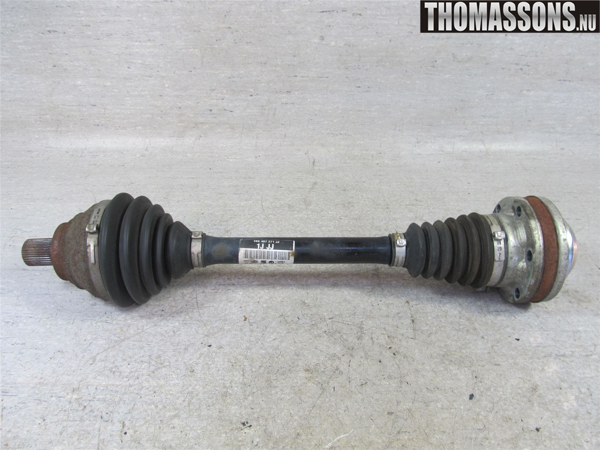 Volkswagen VW PASSAT 05-11 Drivaksel Foran Kompl Venstre