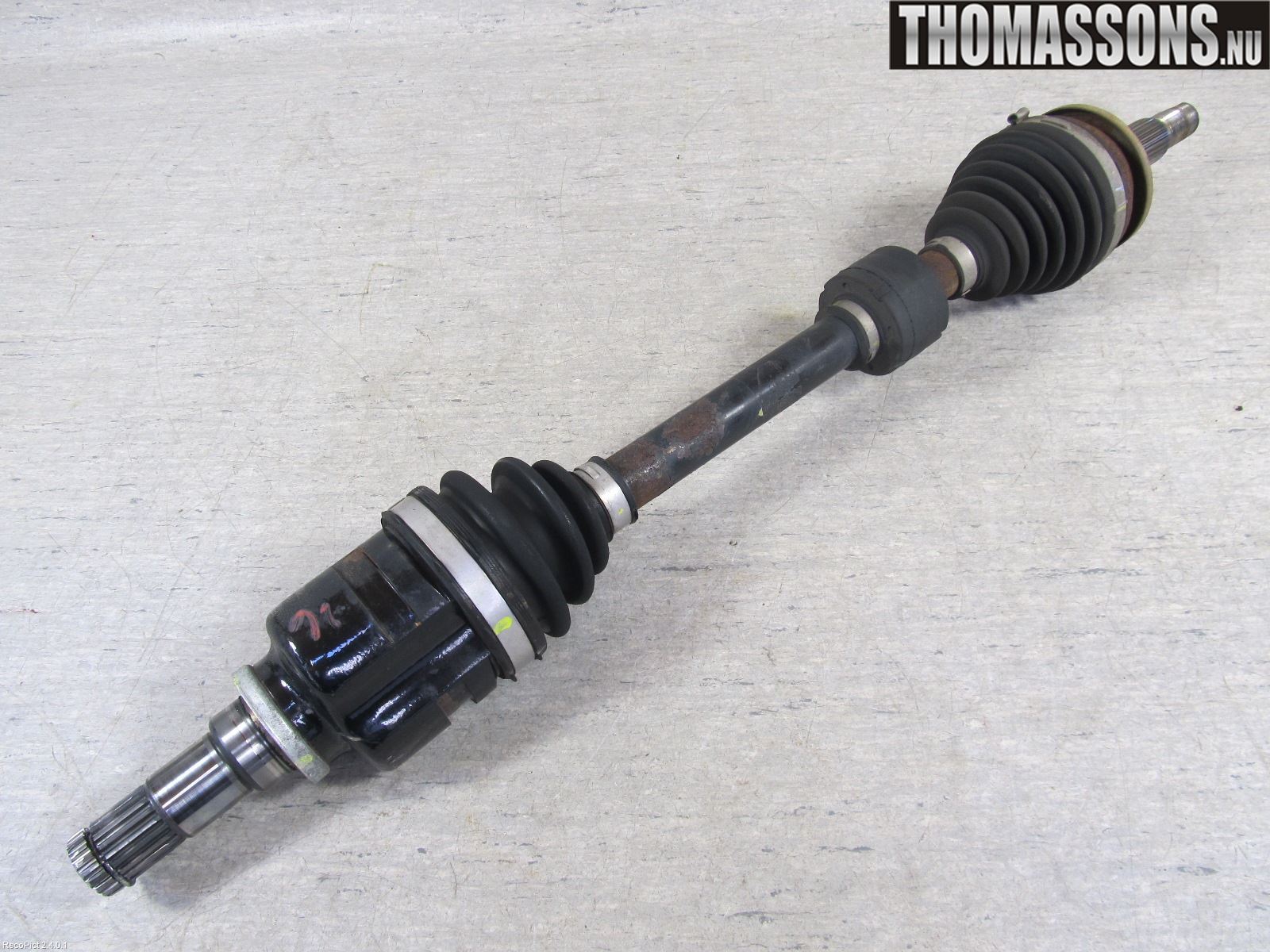 Toyota AVENSIS 09-15 Drivaksel Foran Kompl Venstre