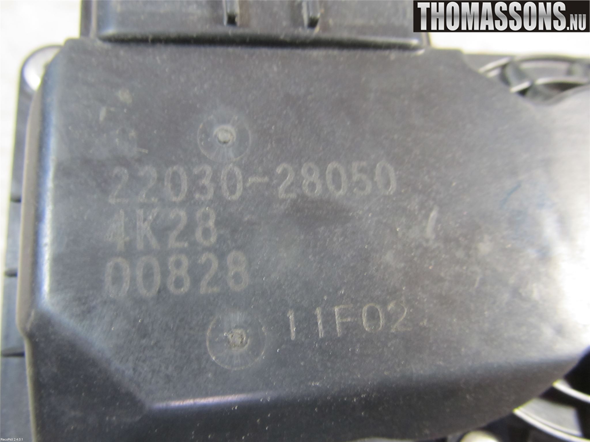 Toyota AVENSIS 03-06 Inns Spjeldhus