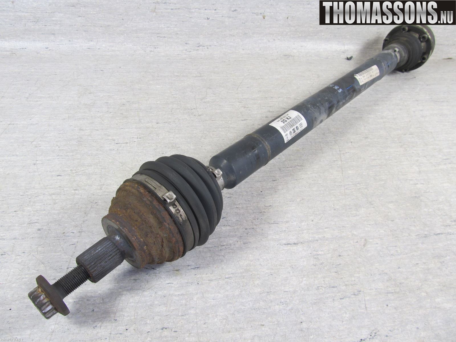 Volkswagen VW GOLF VI 09-13 Drivaksel Foran Kompl Høyre