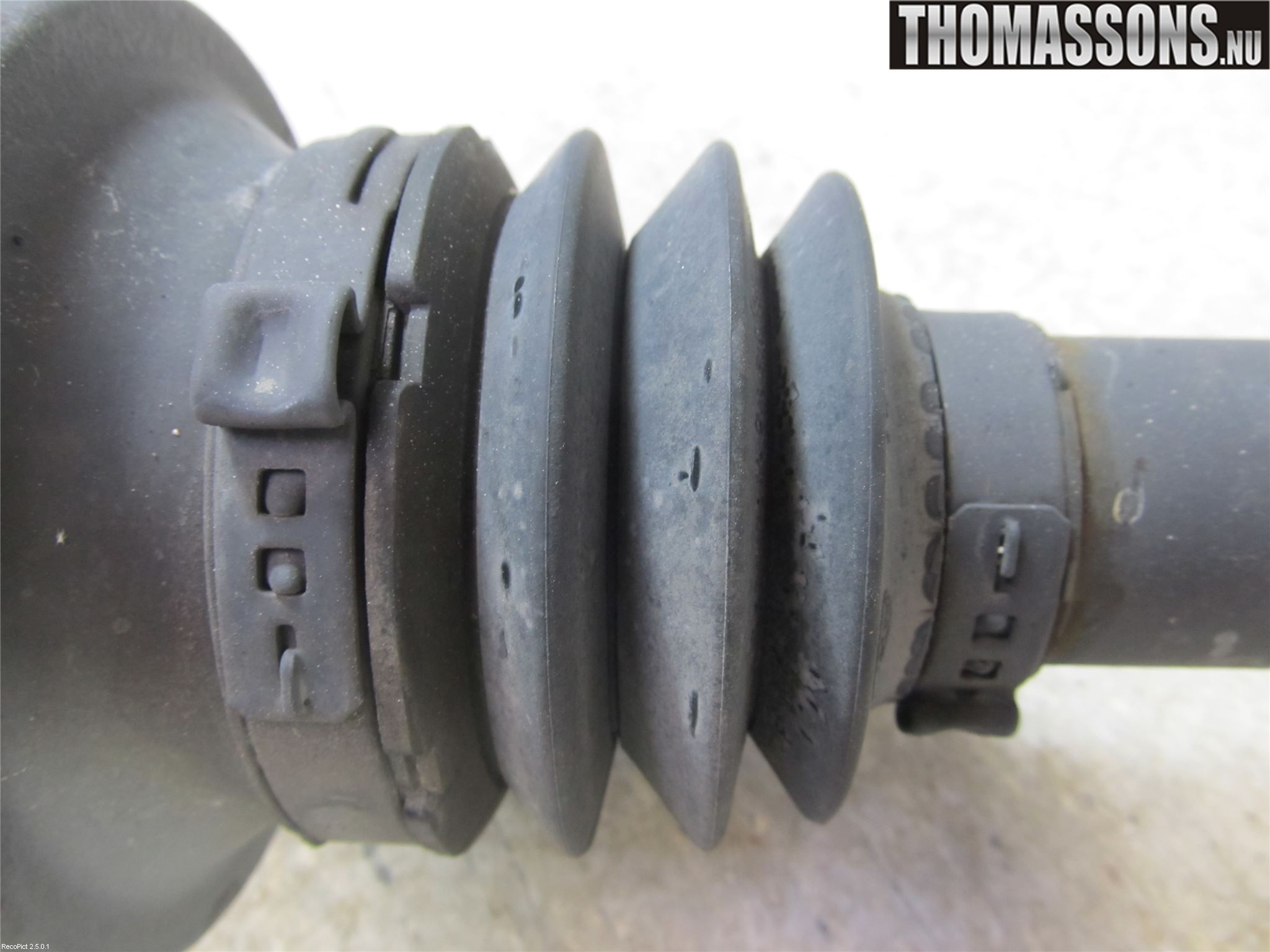 Mercedes-Benz MB SLK 200-350 (R171) 05-11 Drivaksel Bak Kompl Venstre