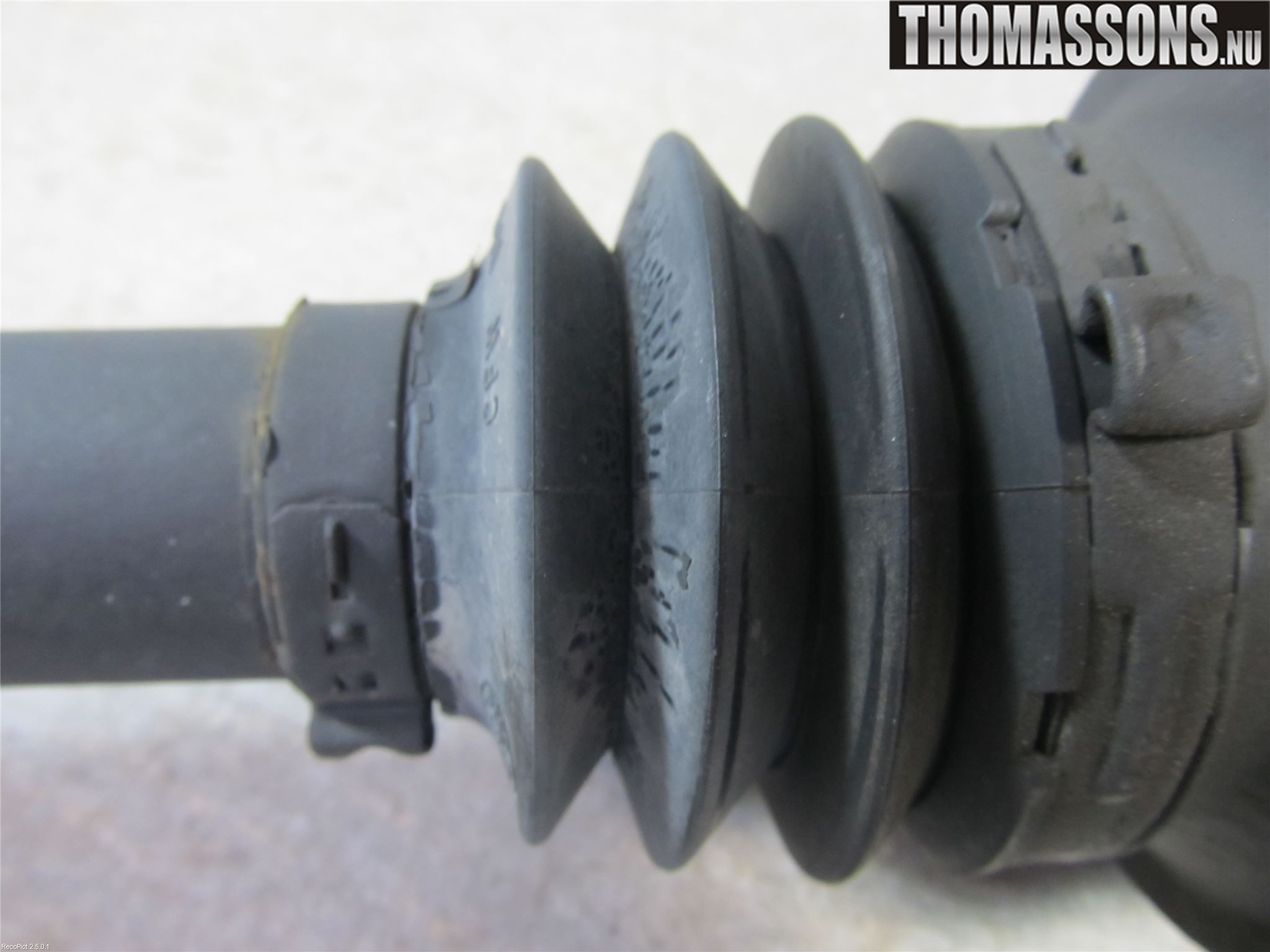Mercedes-Benz MB SLK 200-350 (R171) 05-11 Drivaksel Bak Kompl Venstre