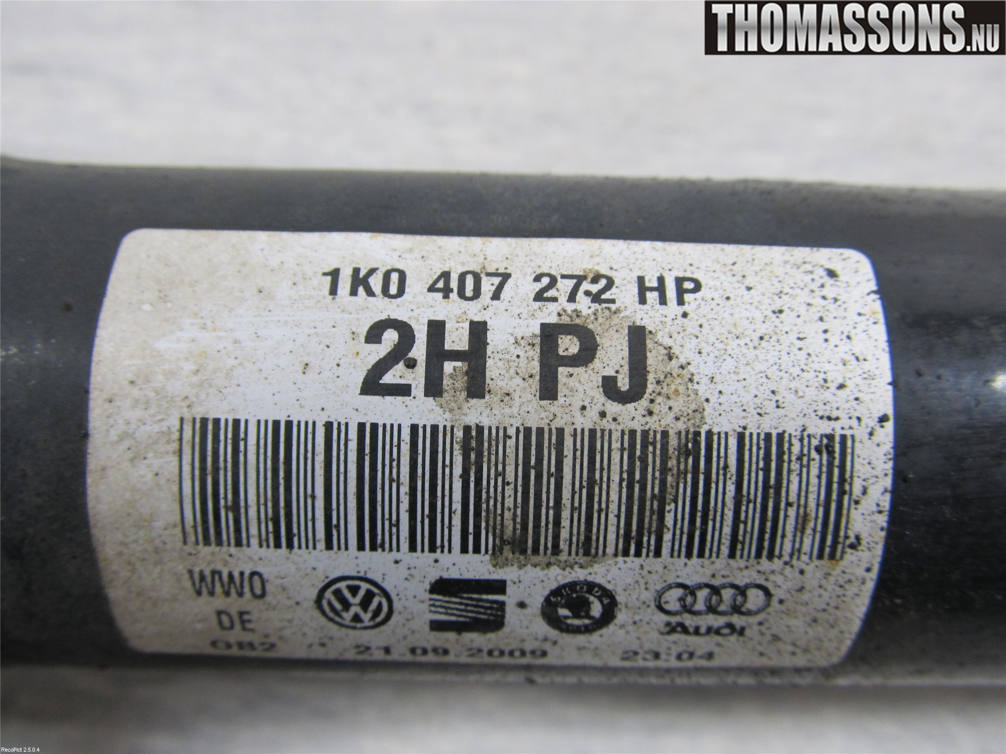 Volkswagen VW PASSAT 05-11 Drivaksel Foran Kompl Høyre