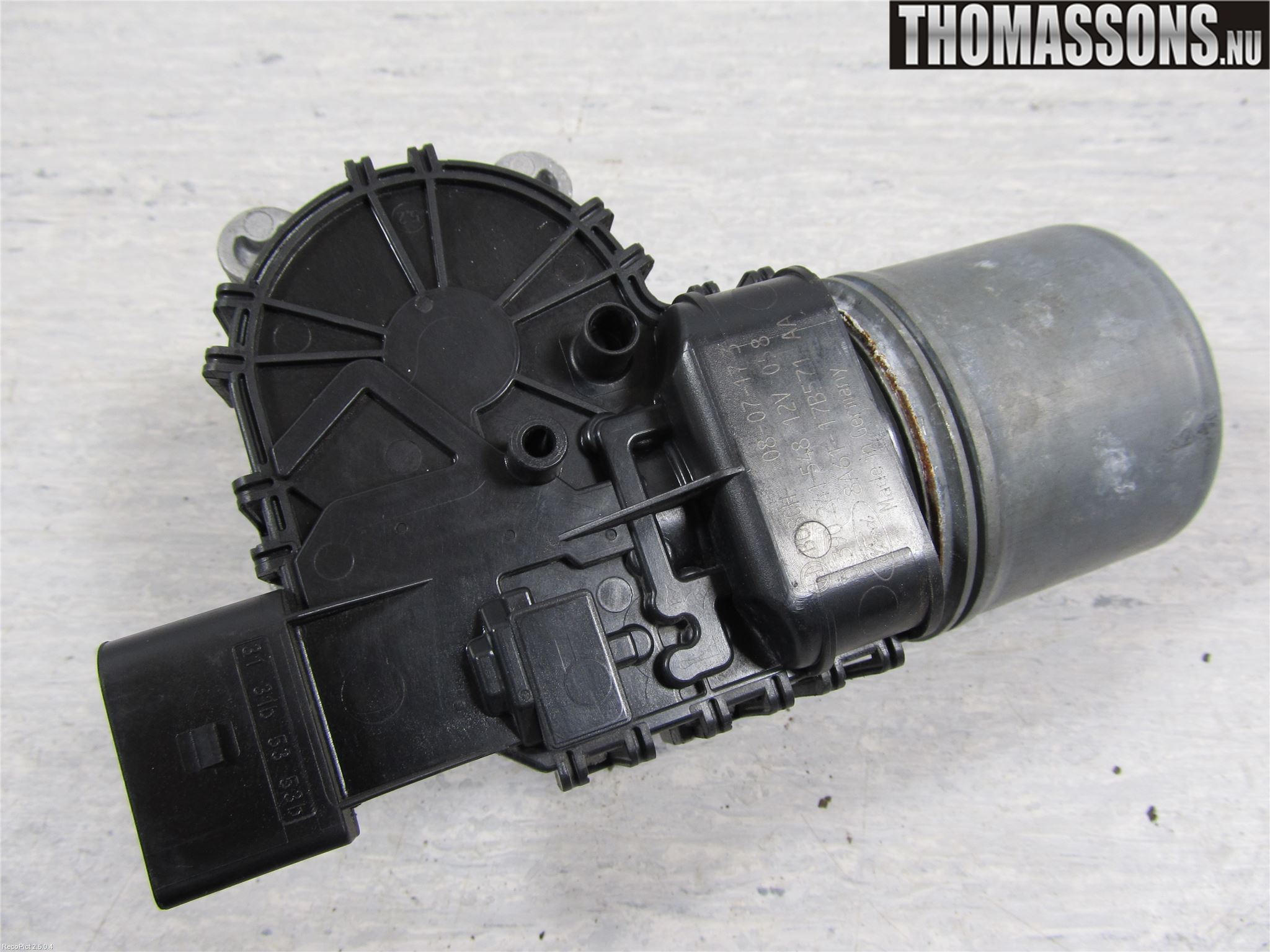 Ford FIESTA 09-12 Viskermotor Frontrute