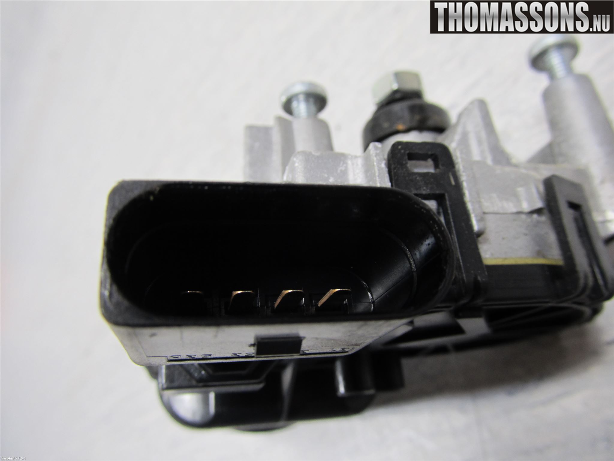 Ford FIESTA 09-12 Viskermotor Frontrute