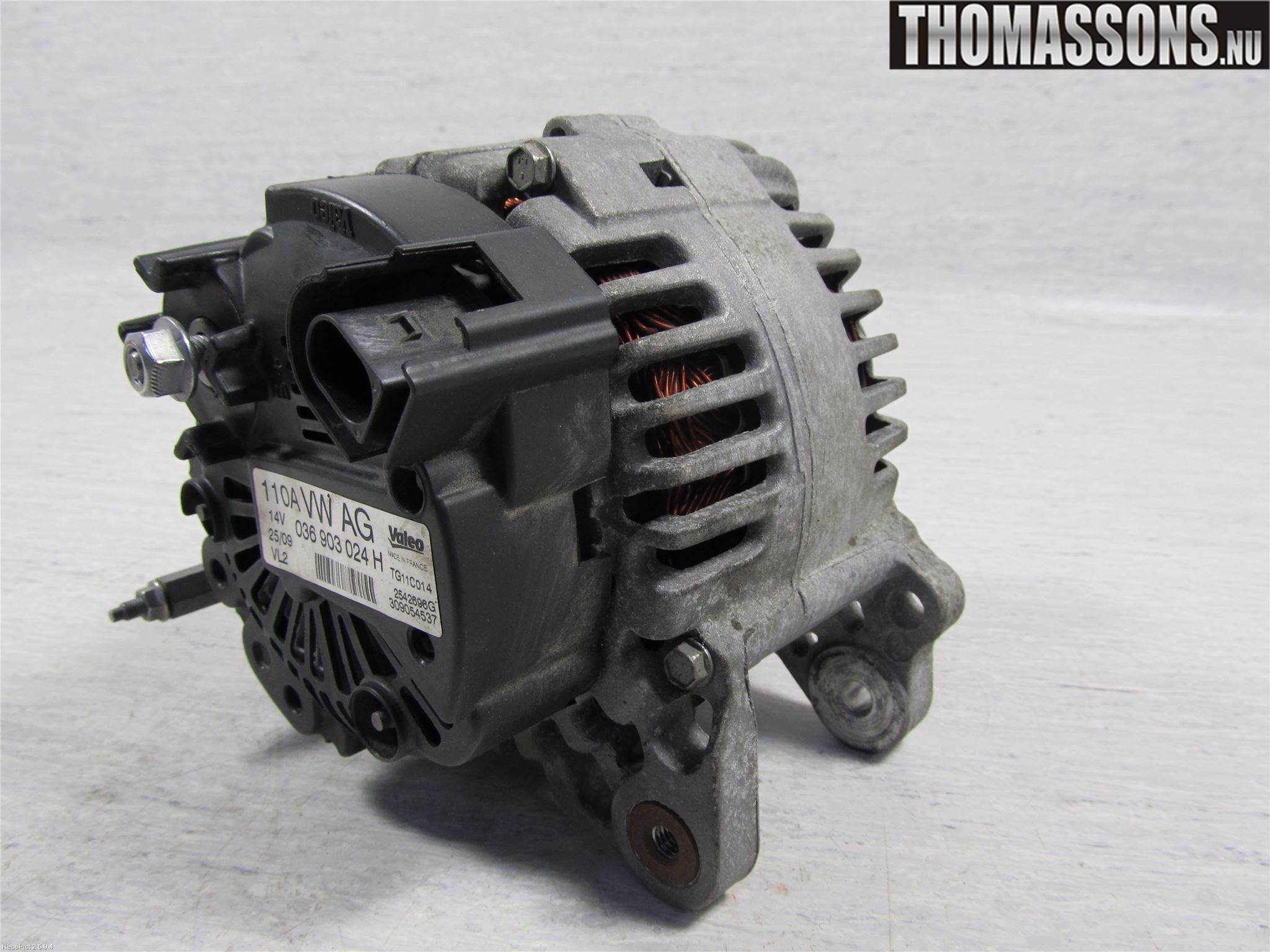 Volkswagen VW POLO 10-17 Dynamo
