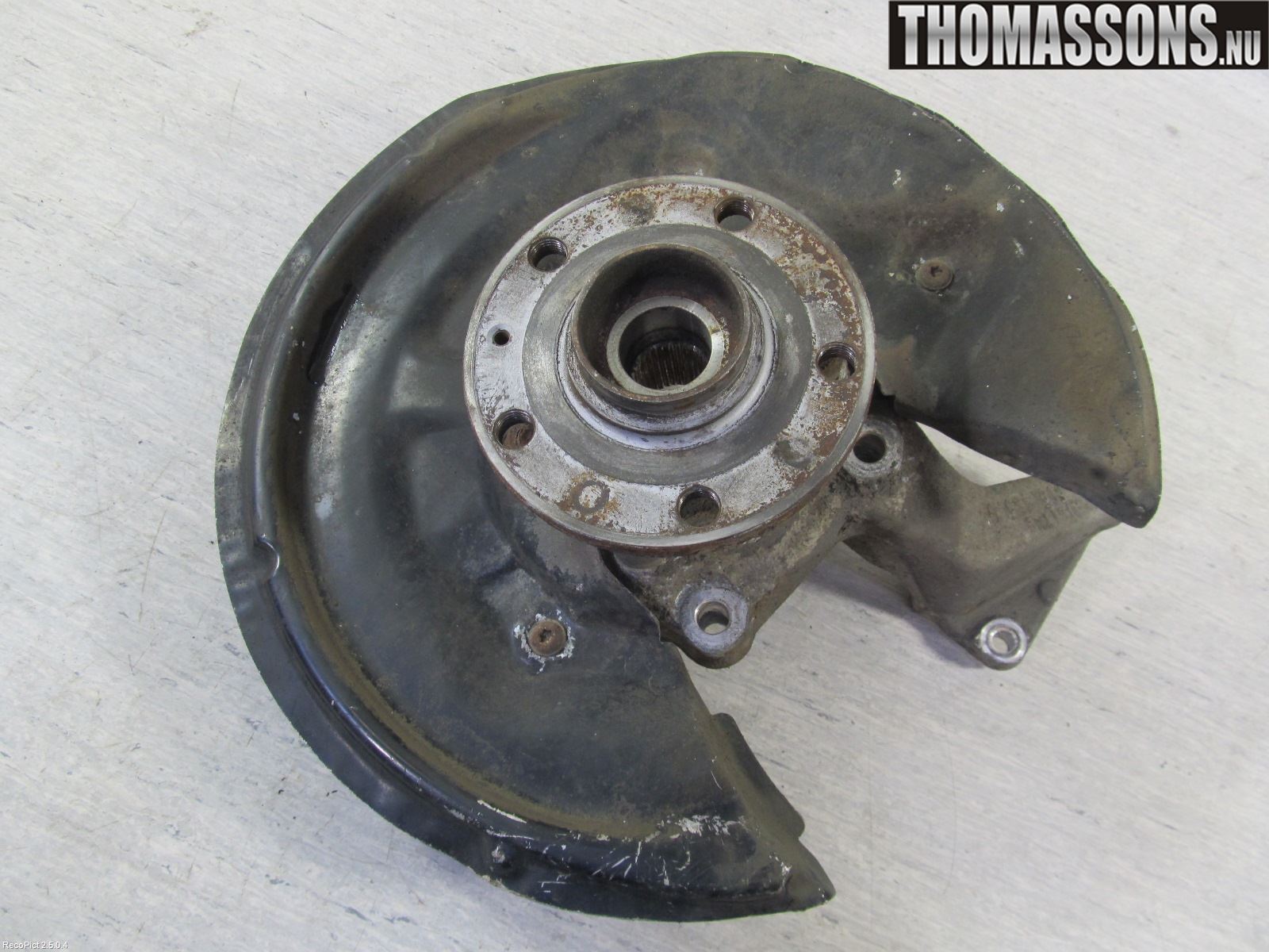 Volkswagen VW PASSAT 05-11 Spindel Vb