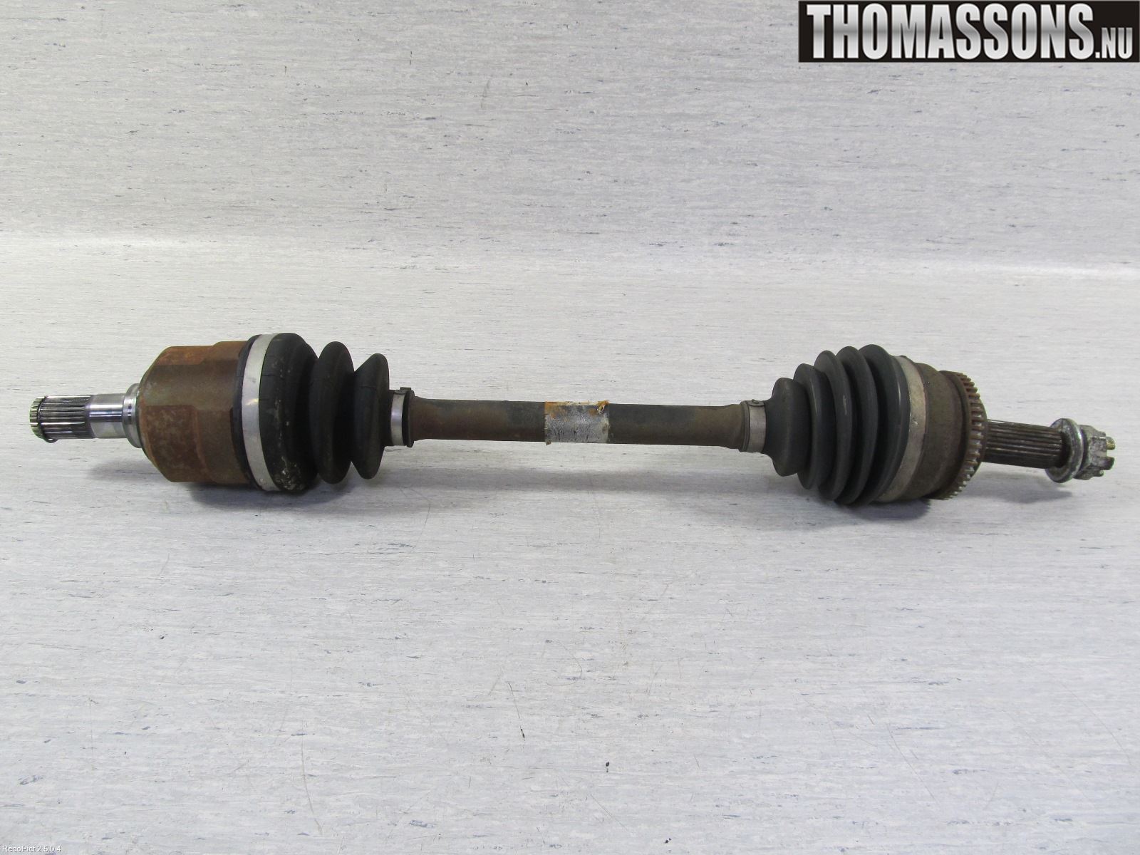 Hyundai i30 FD 07-12 Drivaksel Foran Kompl Venstre
