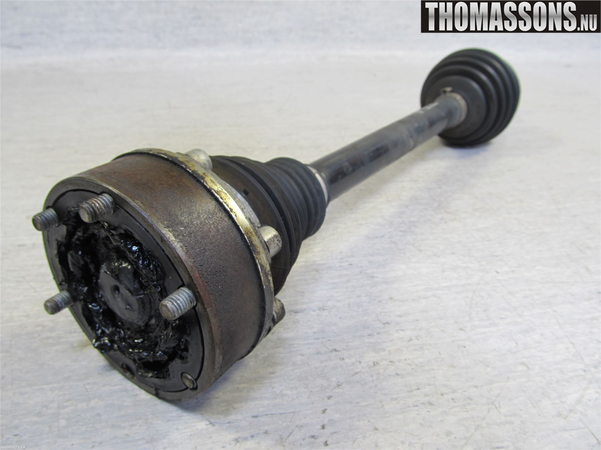 Volkswagen VW GOLF V 04-09 Drivaksel Foran Kompl Venstre
