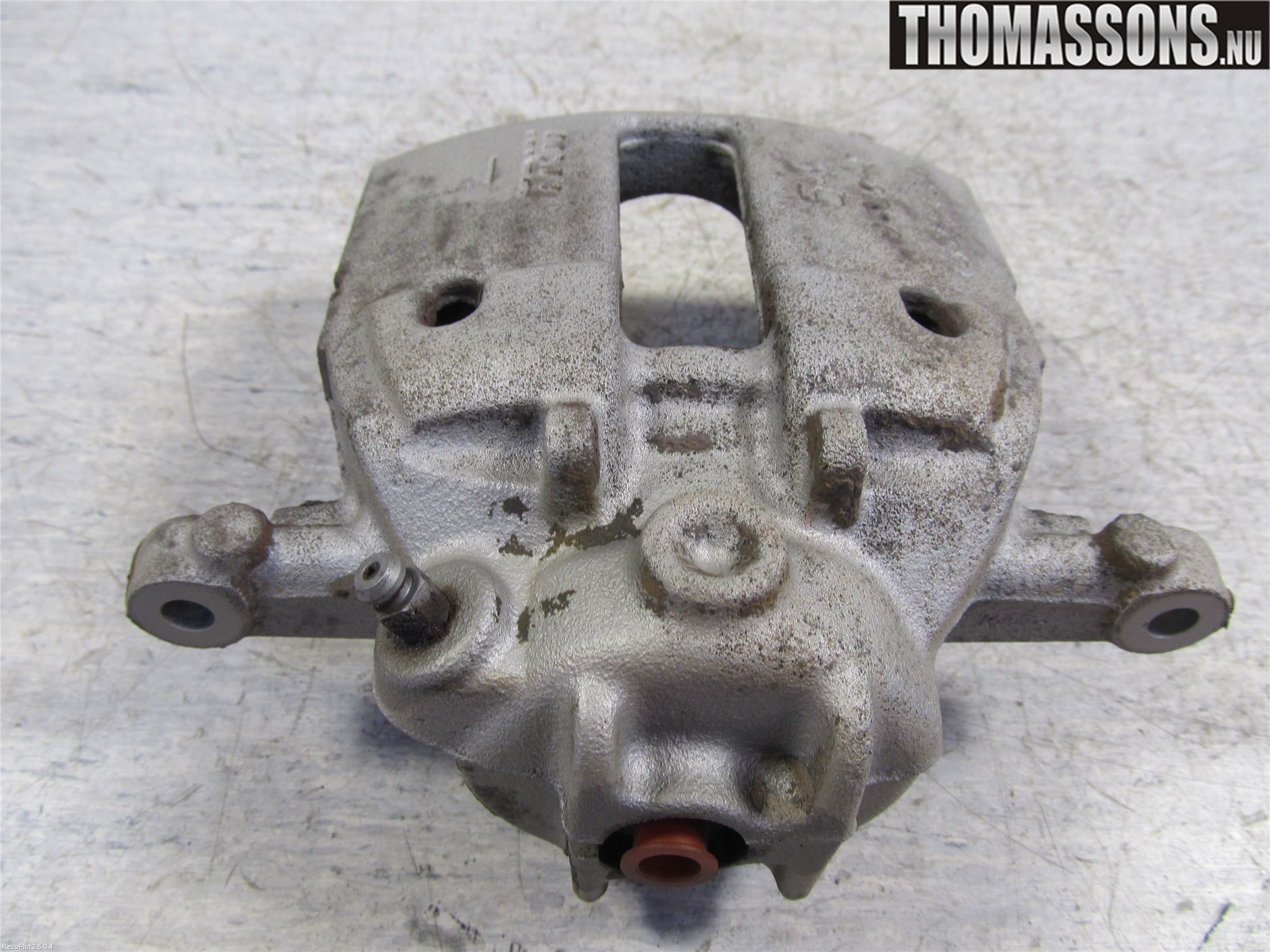 Mitsubishi COLT   04-08 Bremsecaliper Foran Venstre