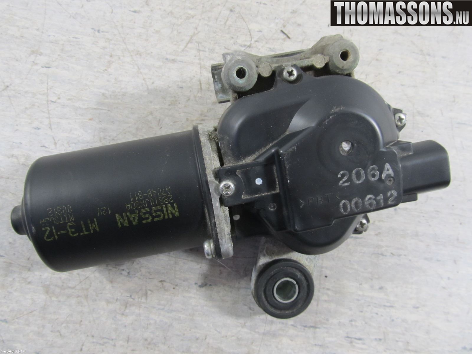 Nissan NV200/NV200 COMBI Viskermotor Frontrute