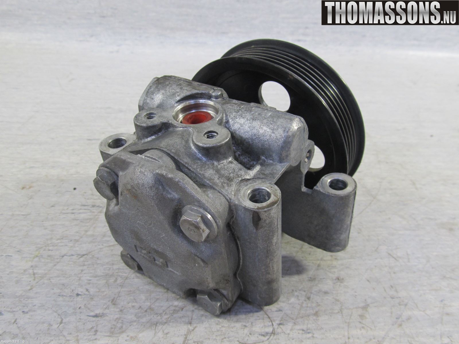 Ford FIESTA     06-08 Servo Pumpe