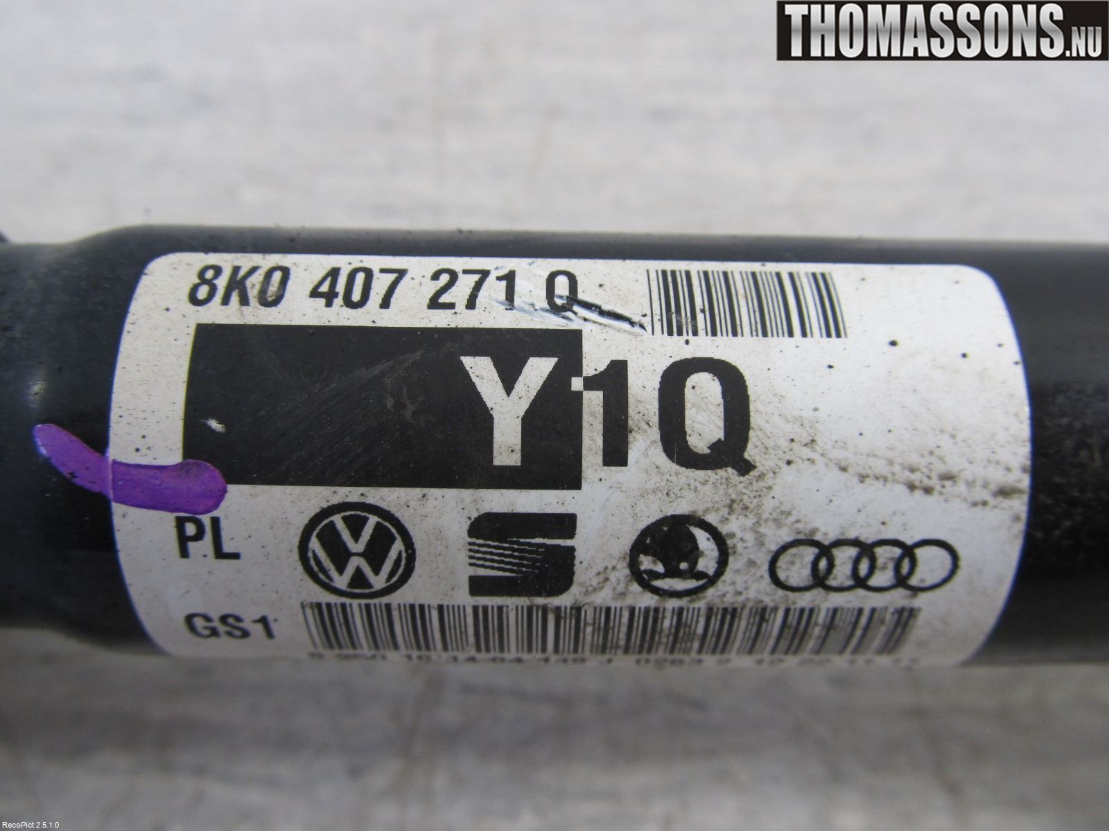 Audi A4/S4 08-11 Drivaksel Foran Kompl Høyre