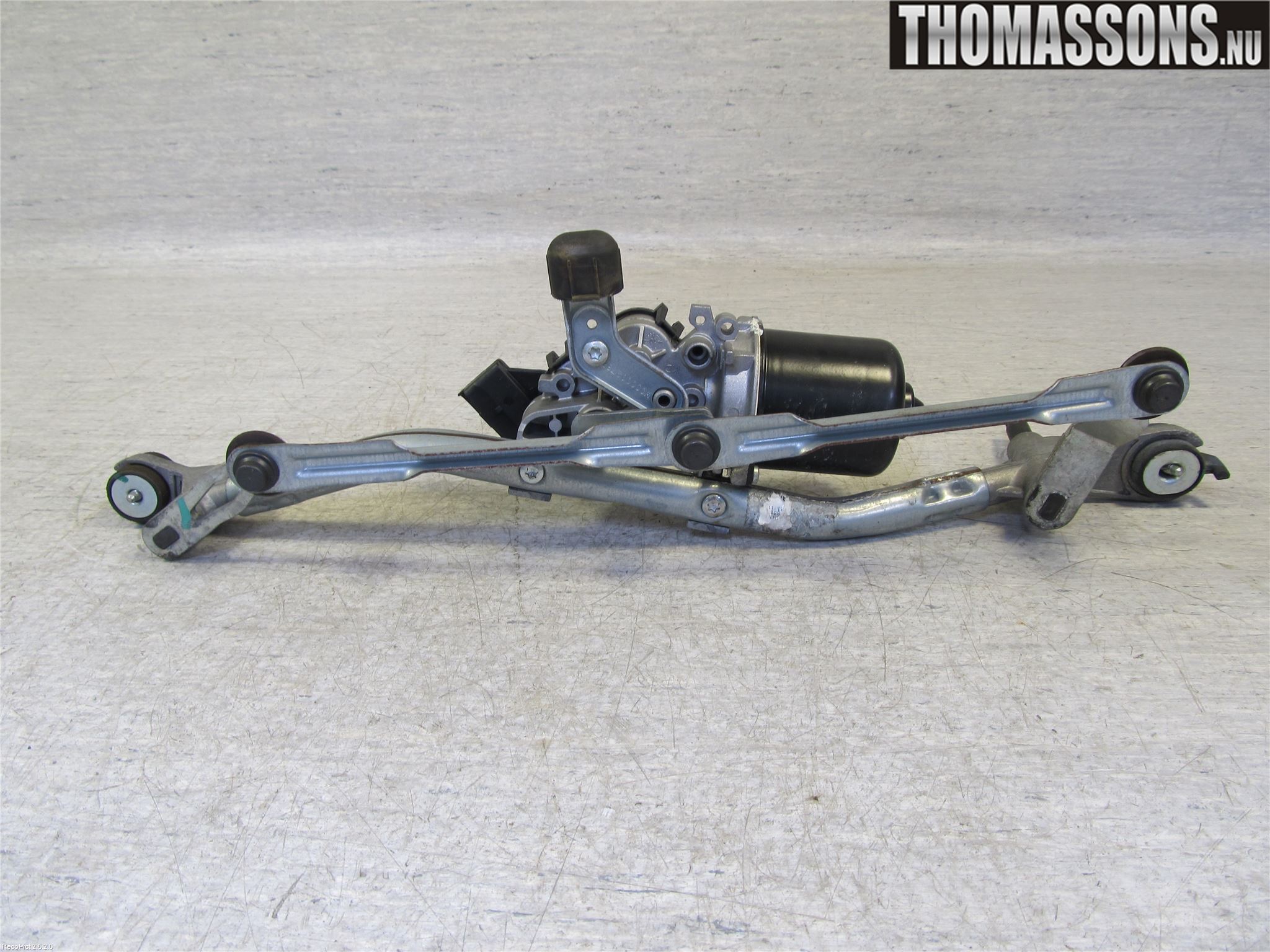 Citroen C3 10-17 Viskermotor Frontrute