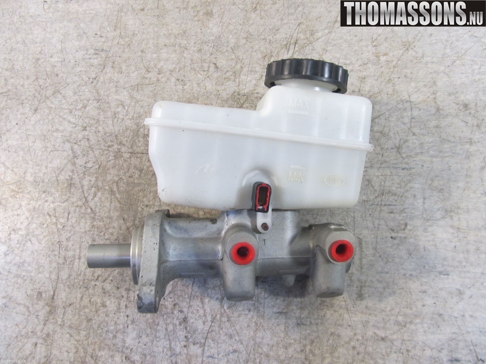 Nissan NAVARA 05-16 Brems Hovedsylinder