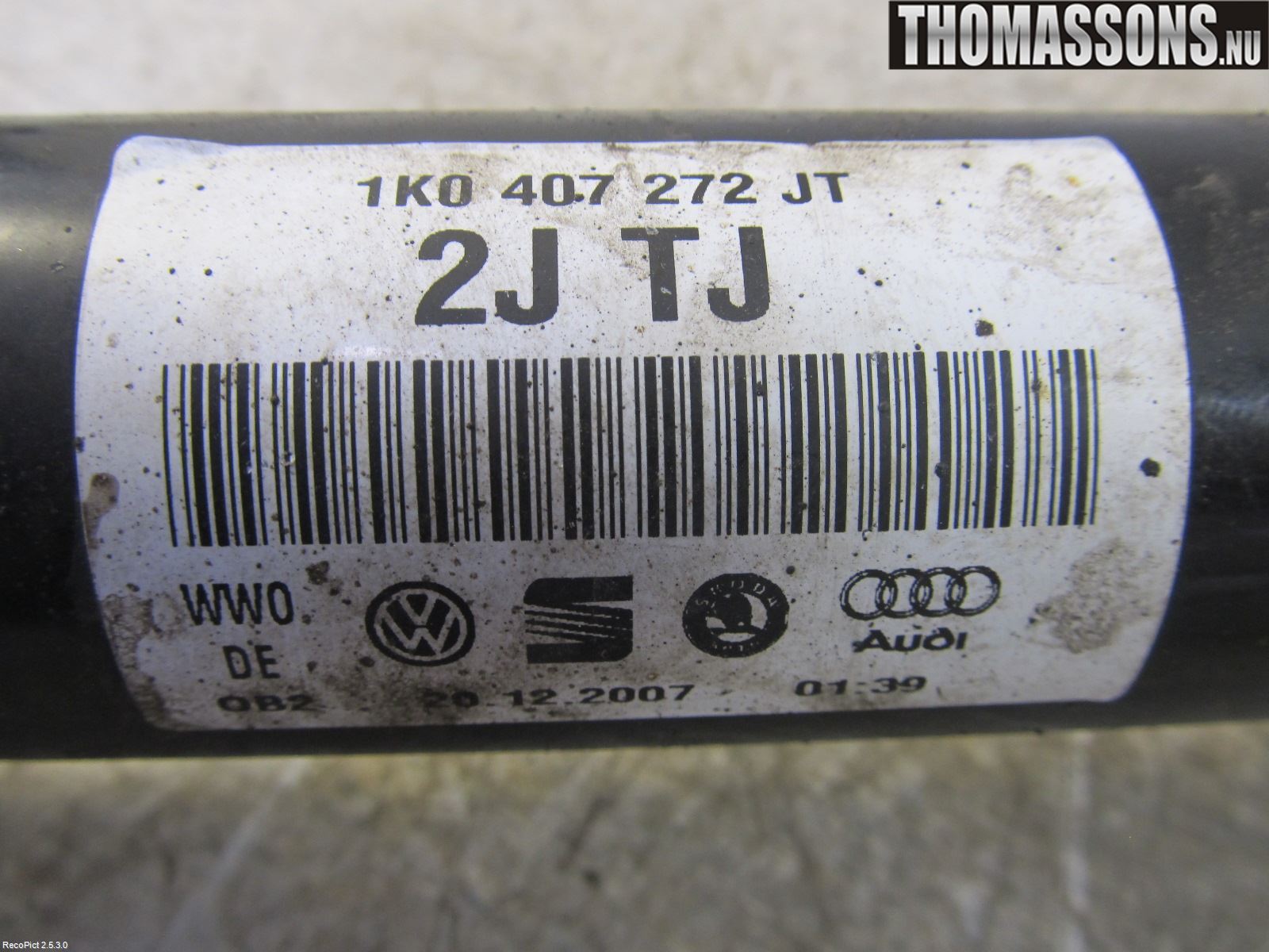 Volkswagen VW GOLF V 04-09 Drivaksel Foran Kompl Høyre