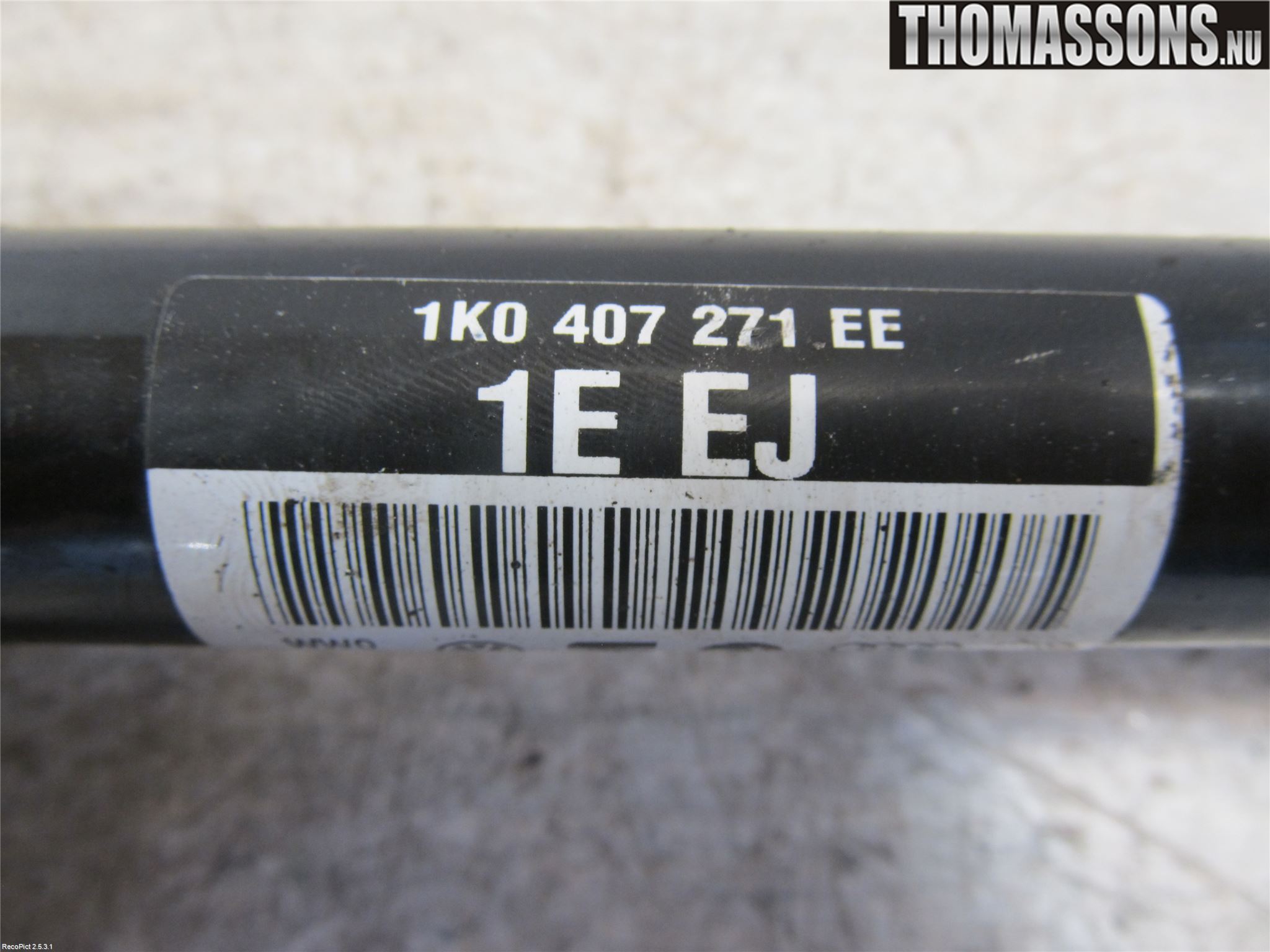 Audi A3/S3 05-13 Drivaksel Foran Kompl Venstre