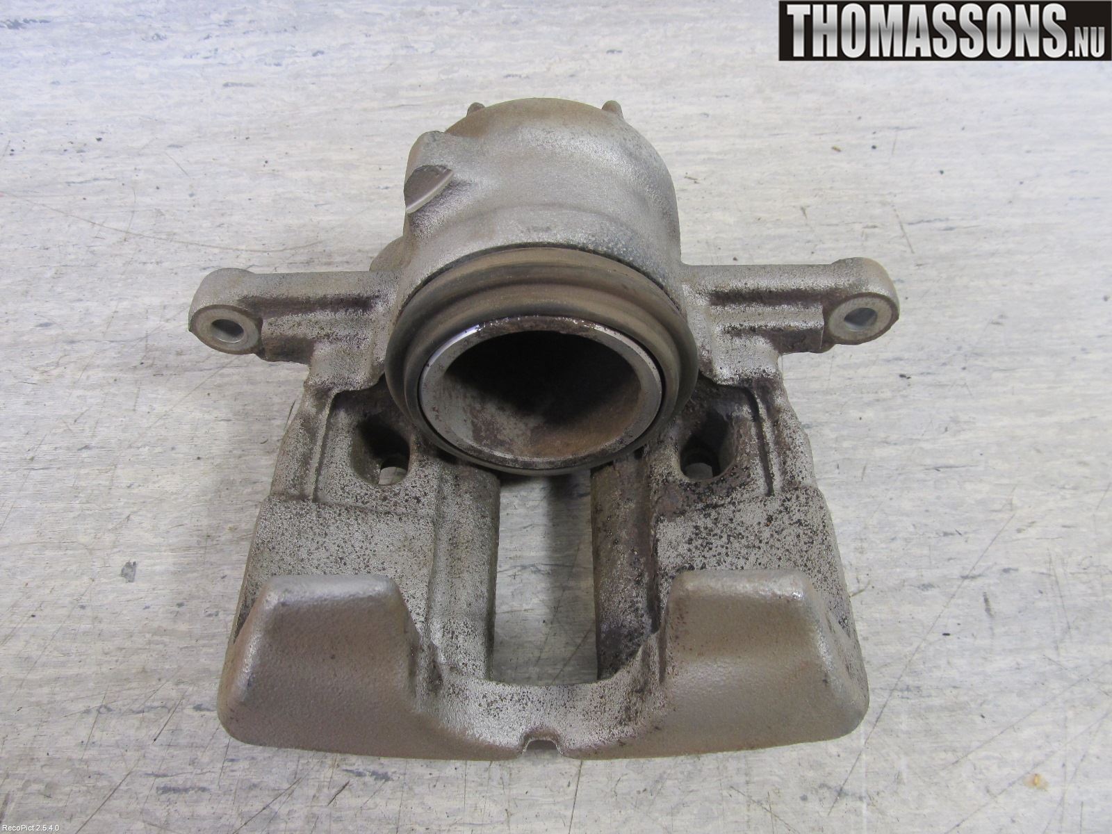 Mitsubishi COLT 09-13 Bremsecaliper Foran Venstre