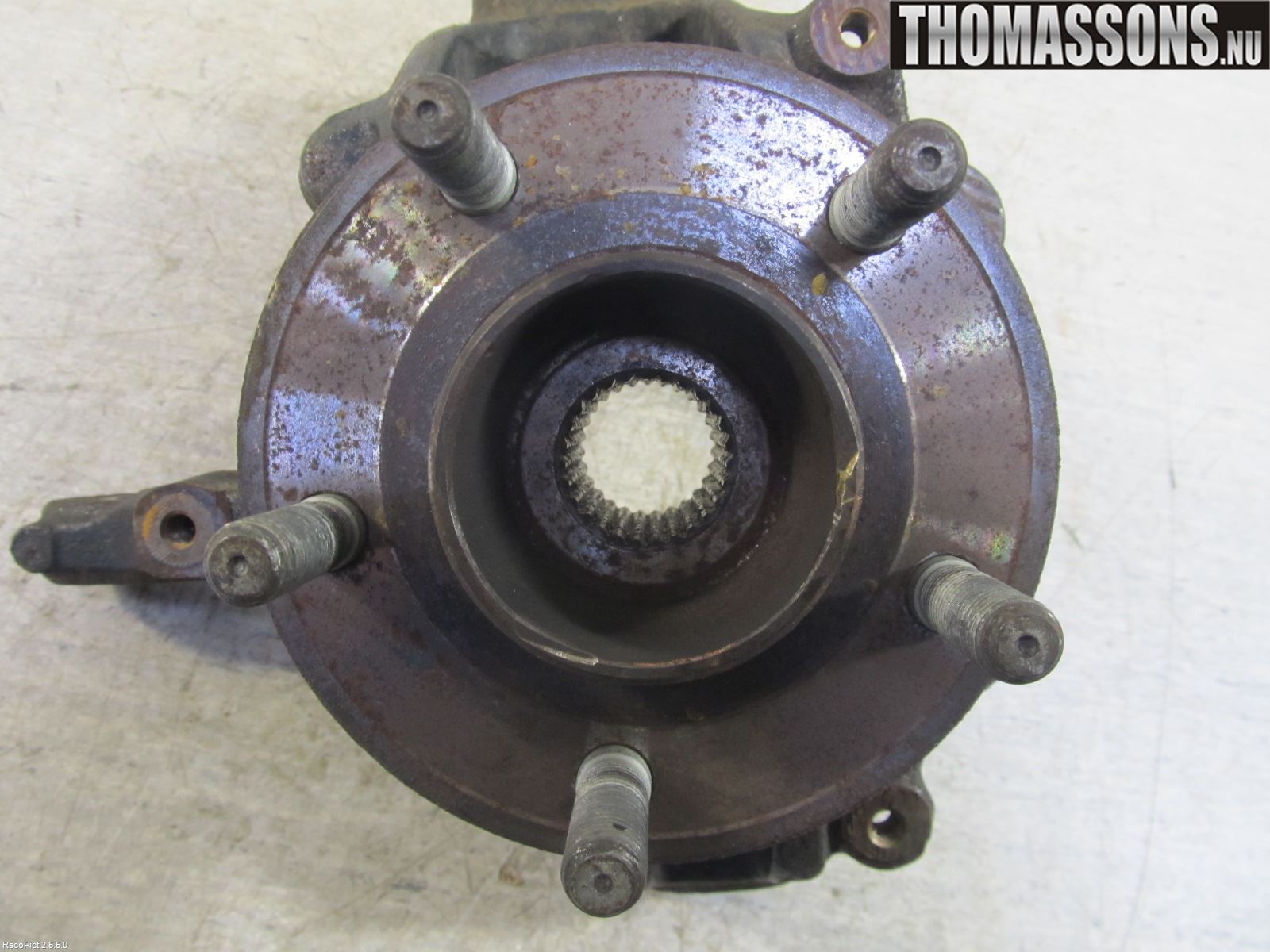 Ford C-MAX II  11-14 Spindel Hf