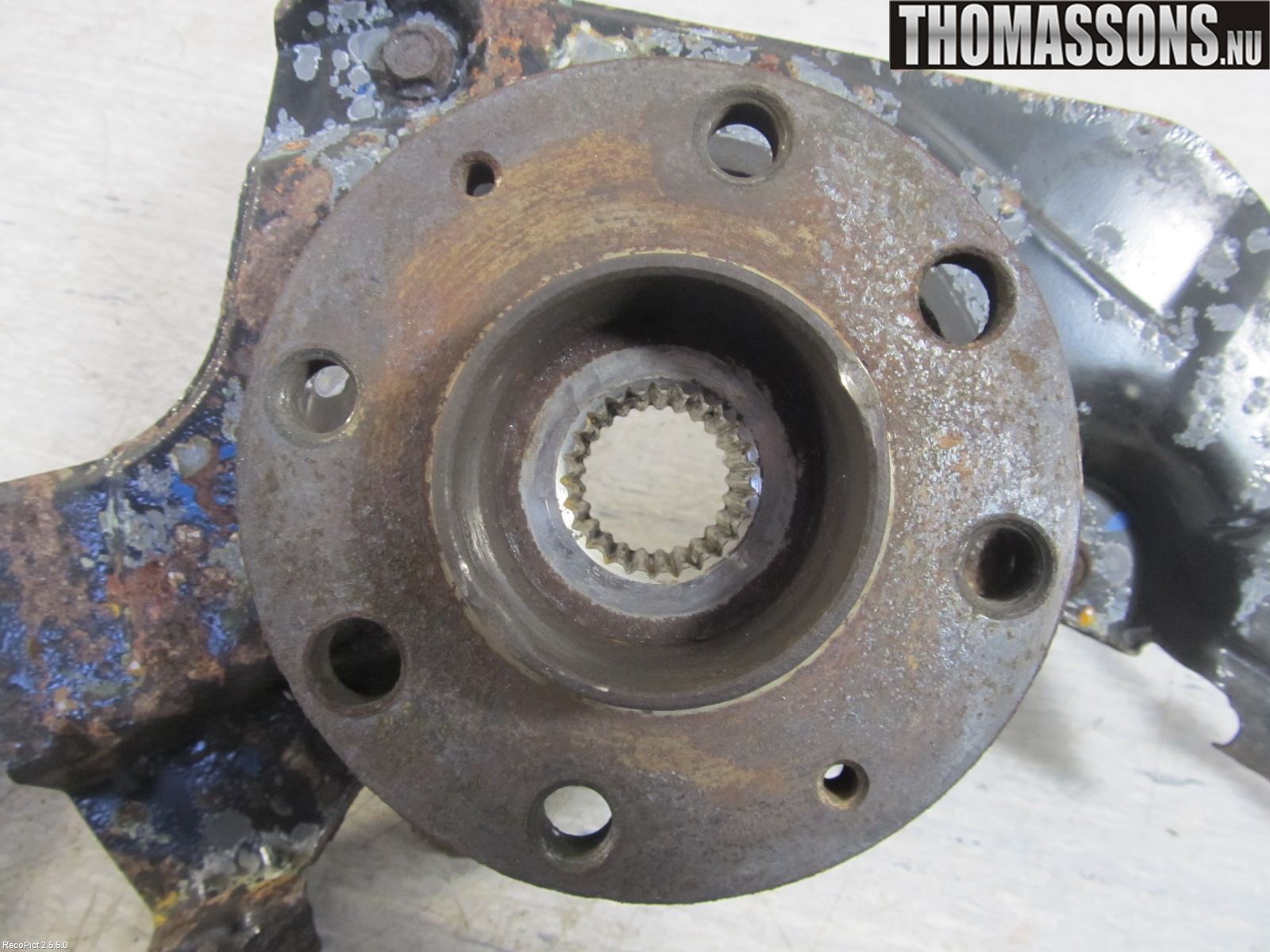 Opel CORSA D 07-14 Spindel Hf