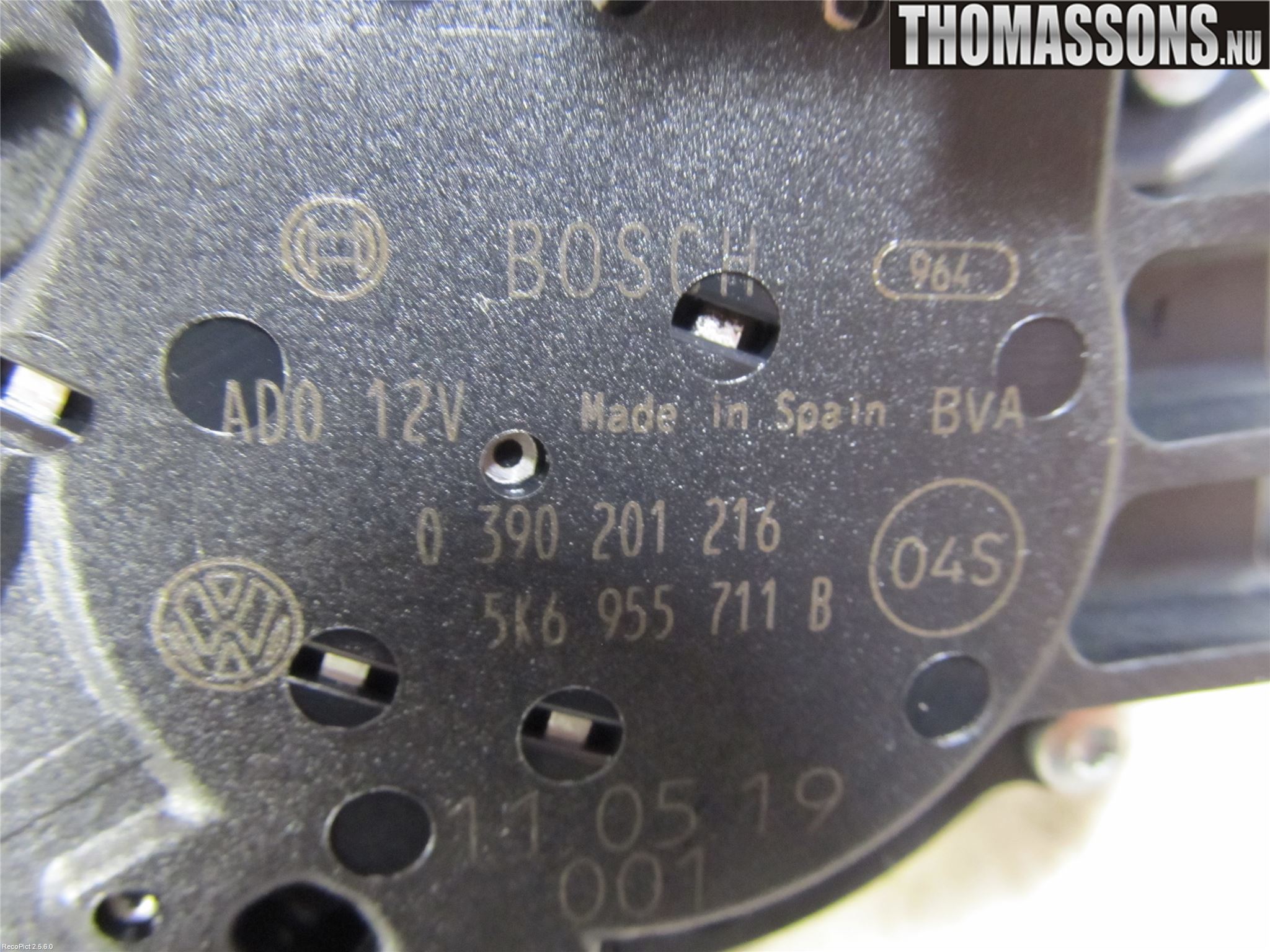 Volkswagen VW TOURAN 10-15 Viskermotor Bakluke