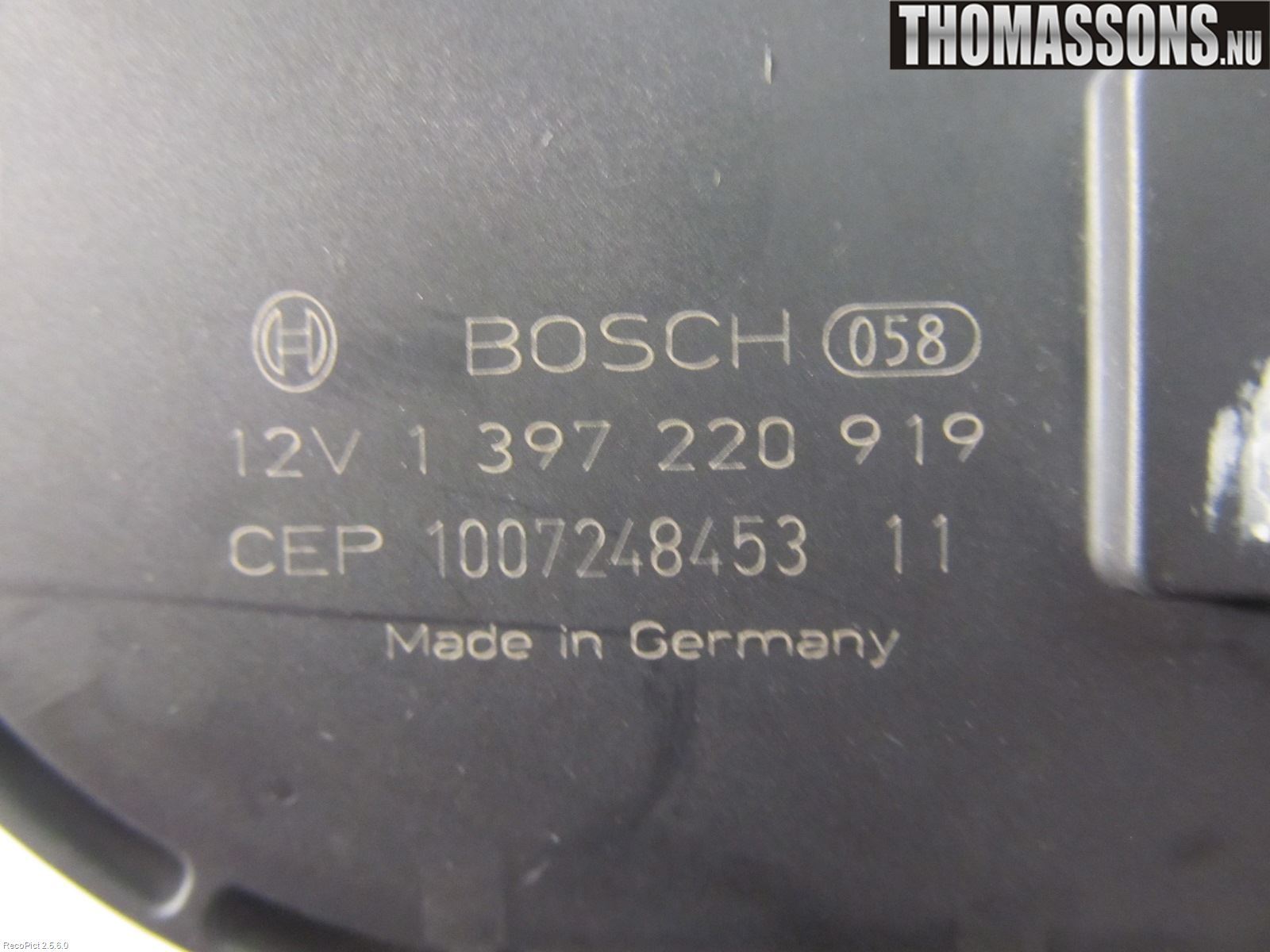 Volkswagen VW GOLF VI 09-13 Viskermotor Frontrute