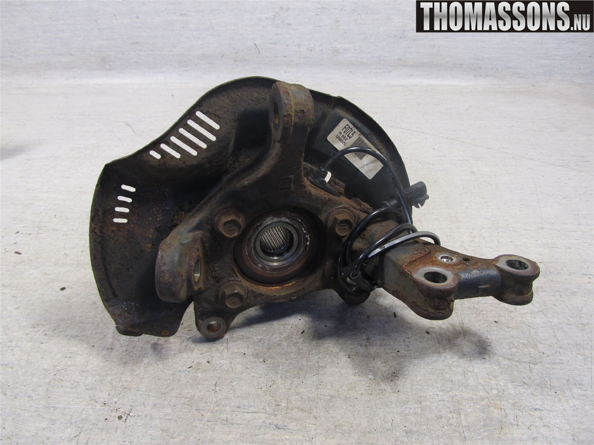 Toyota AURIS 07-09 Spindel Hf