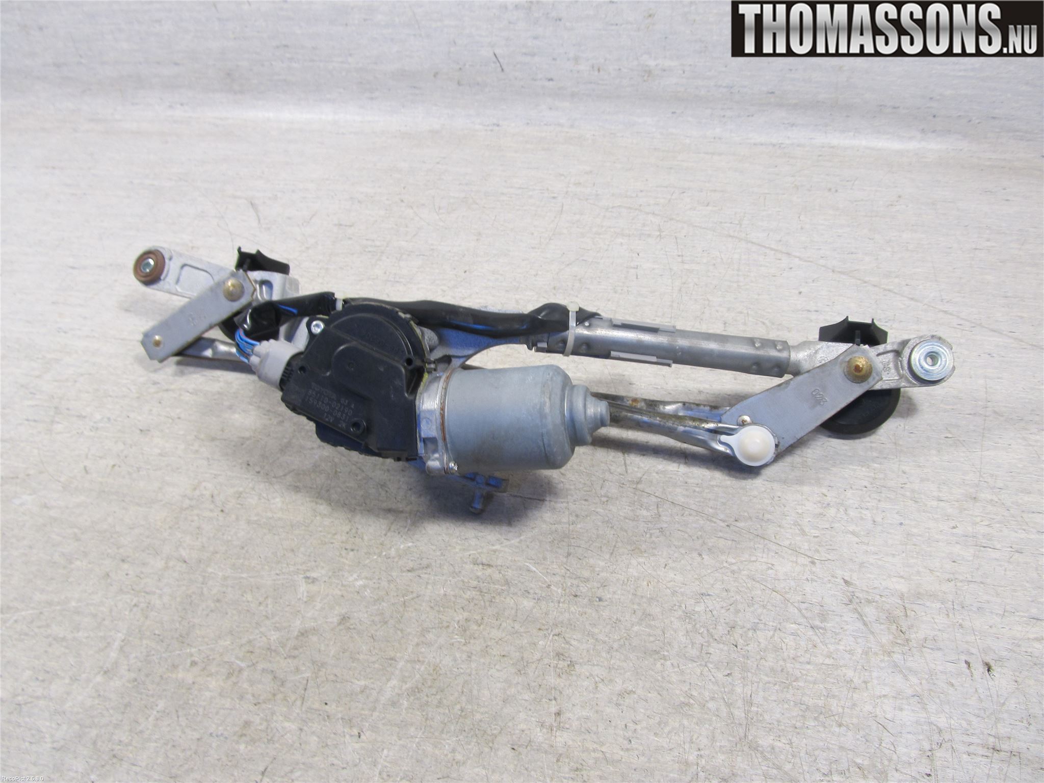 Toyota AURIS 07-09 Viskermotor Frontrute