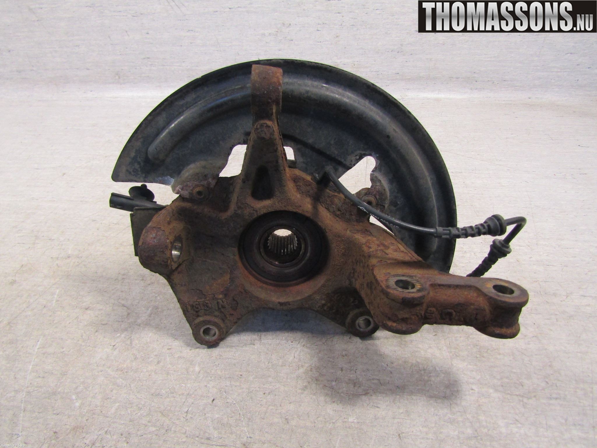 Renault MEGANE III 09-15 Spindel Vf
