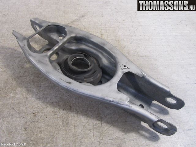 BMW 3 E90/91 SED/TOU 05-12 Bærearm Bak Venstre
