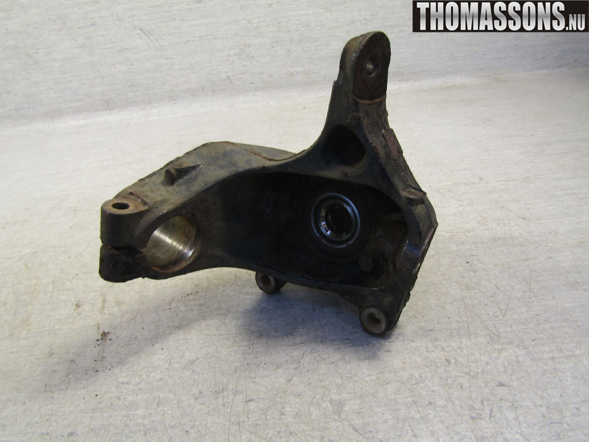 Mini CLUBMAN R55 06-14 Spindel Hf
