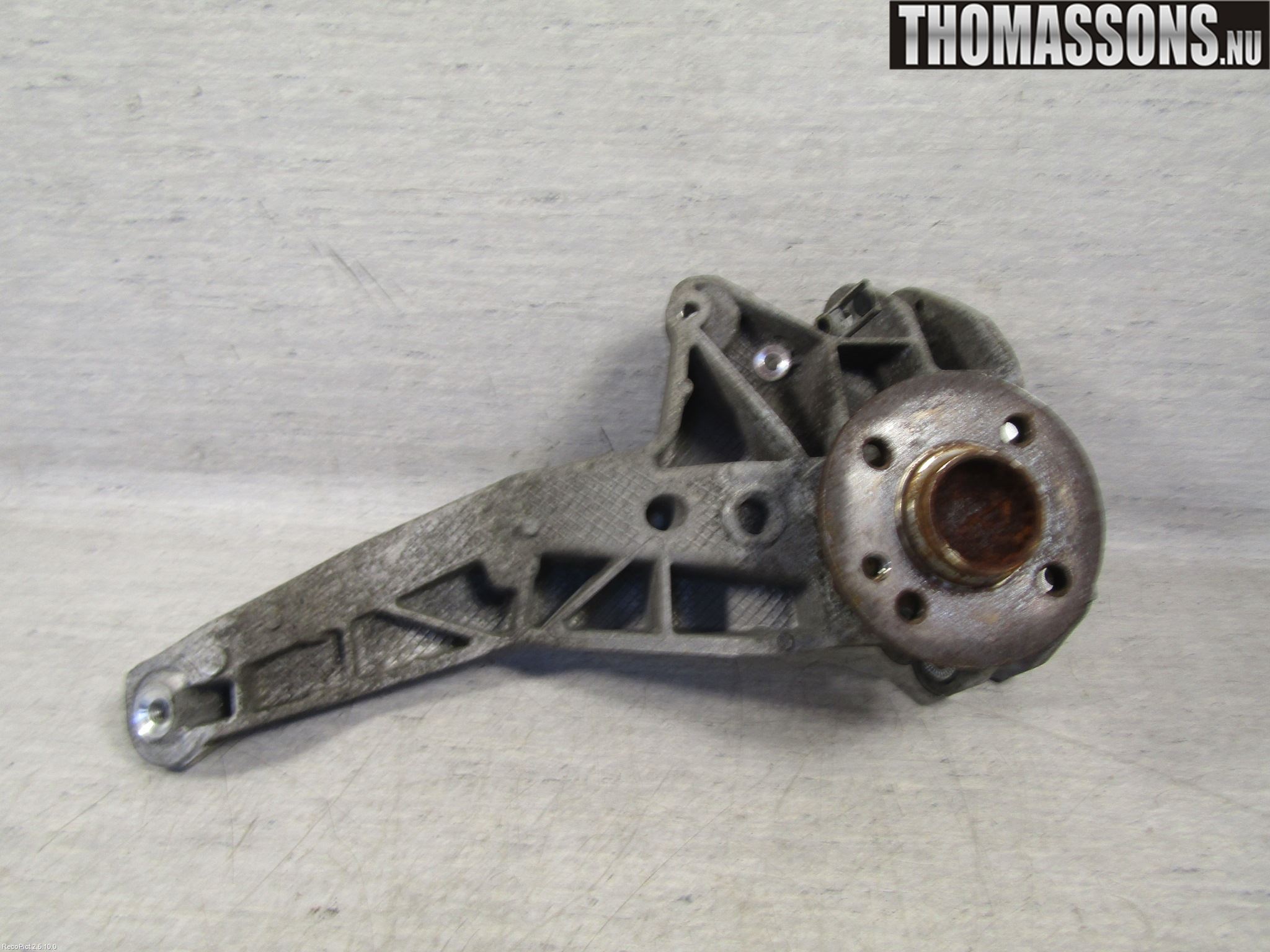 Mini CLUBMAN R55 06-14 Spindel Hb